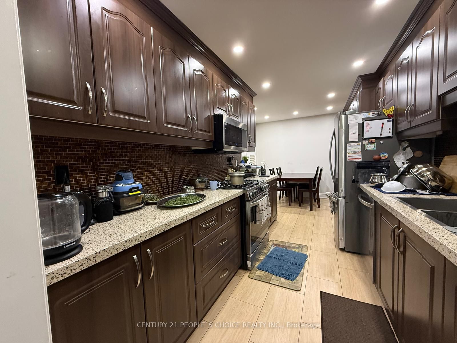 2753 Willowmore Way Property Photo 13