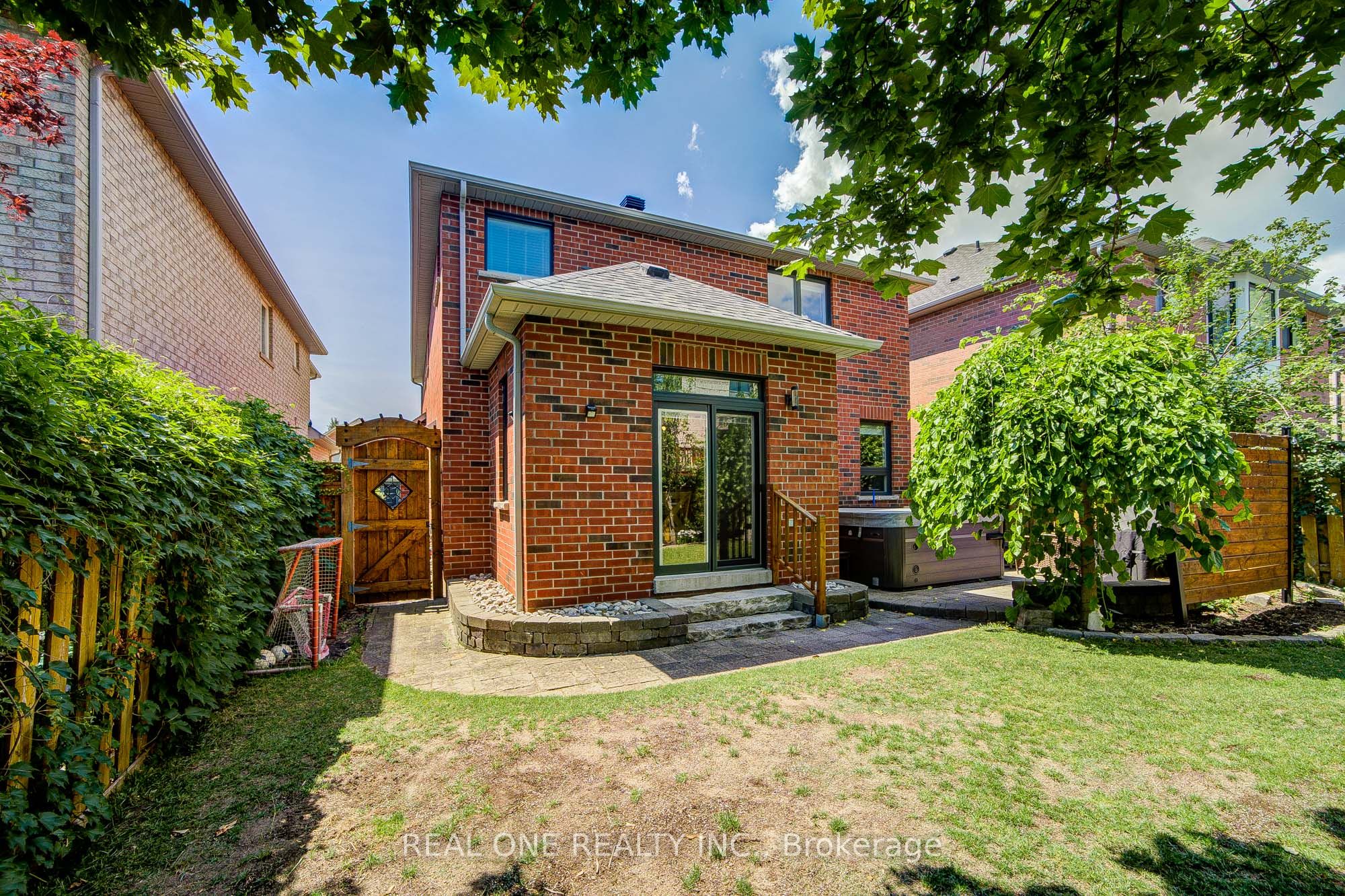 2463 Parkglen Avenue Property Photo 46