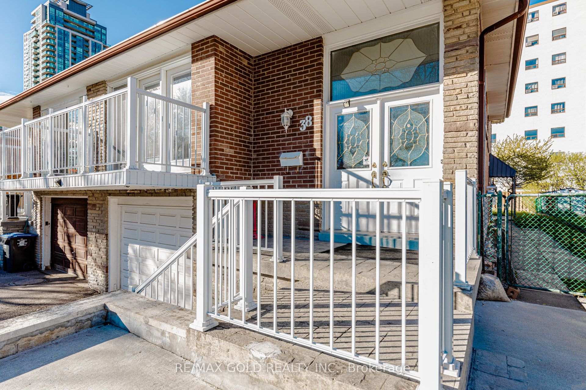 38 Achill Crescent Property Photo 5