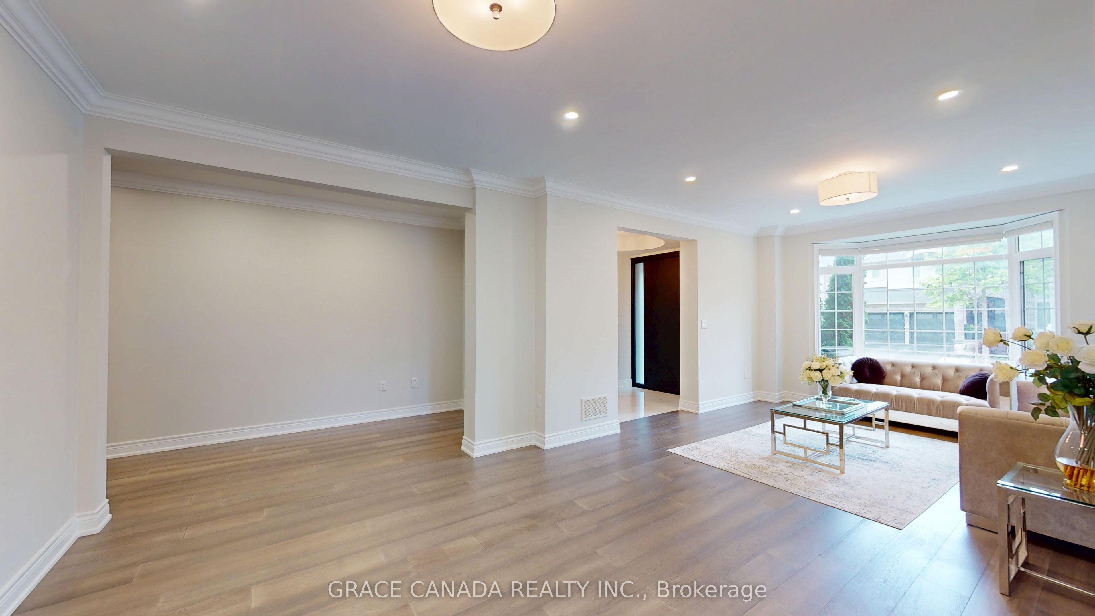 3455 Liptay Avenue Property Photo 3