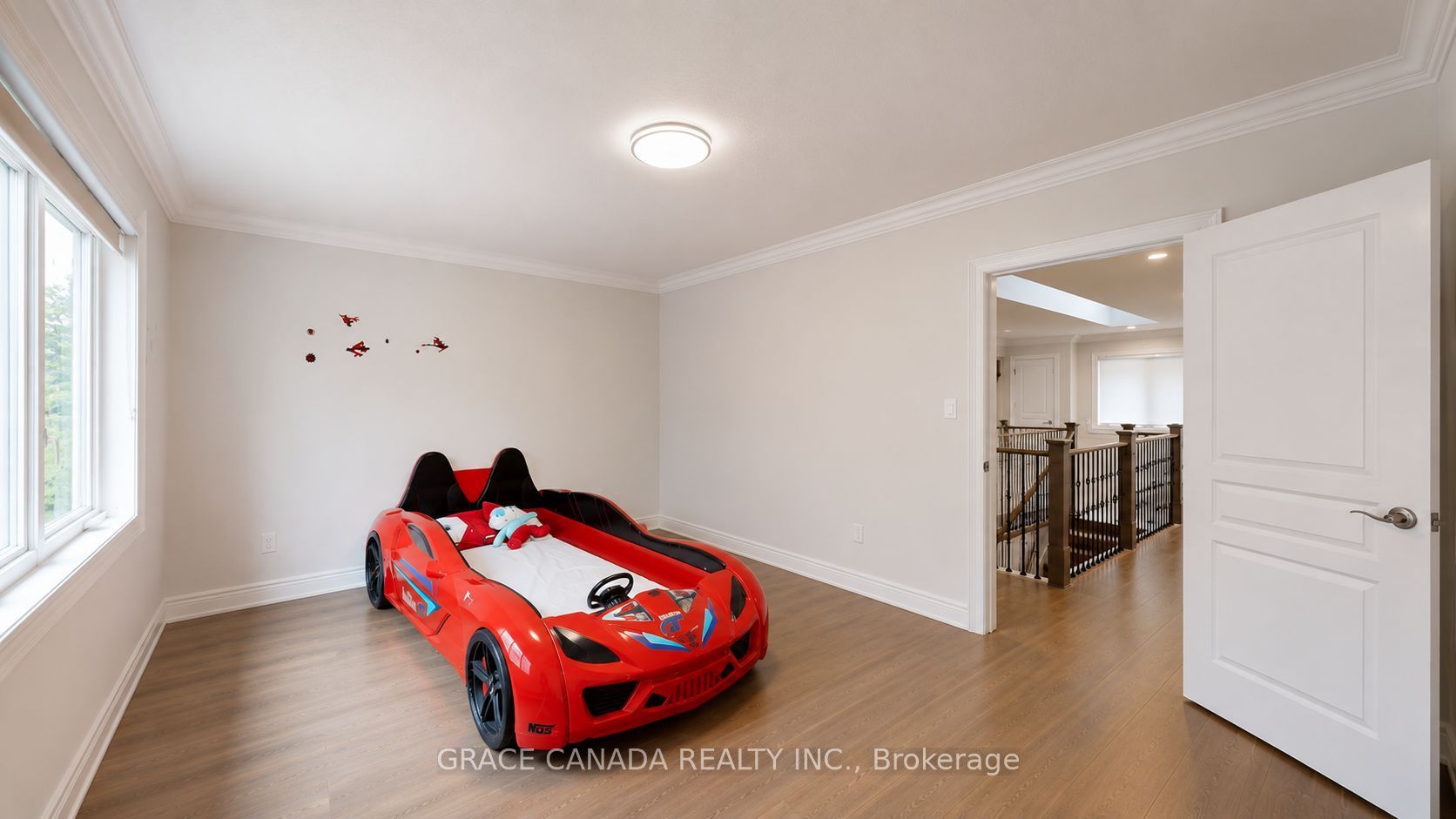3455 Liptay Avenue Property Photo 14