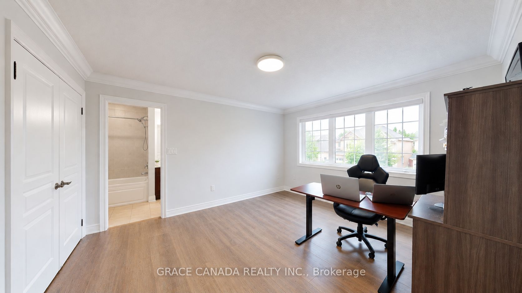 3455 Liptay Avenue Property Photo 15