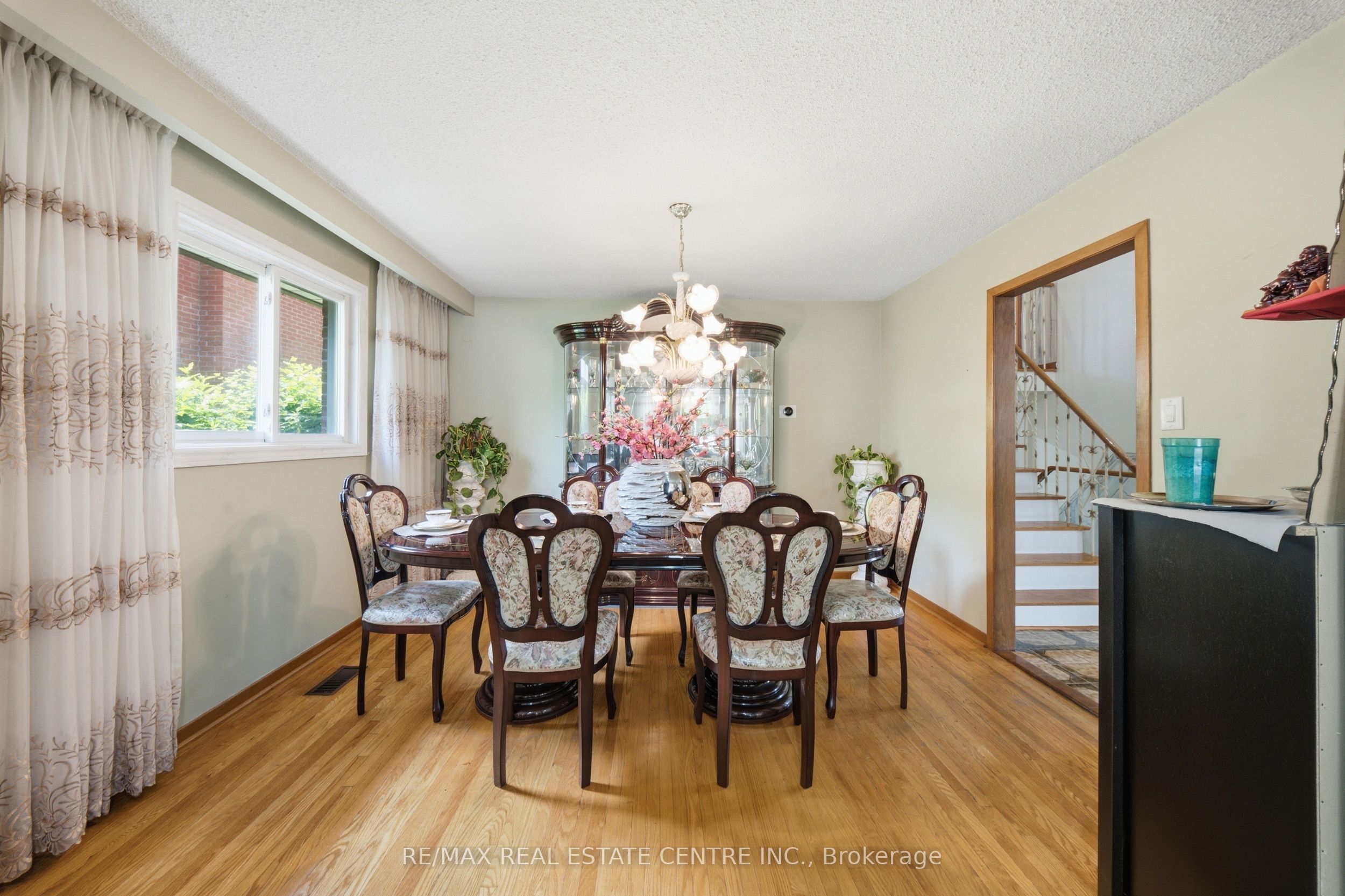 4 Manorcrest Street Property Photo 10