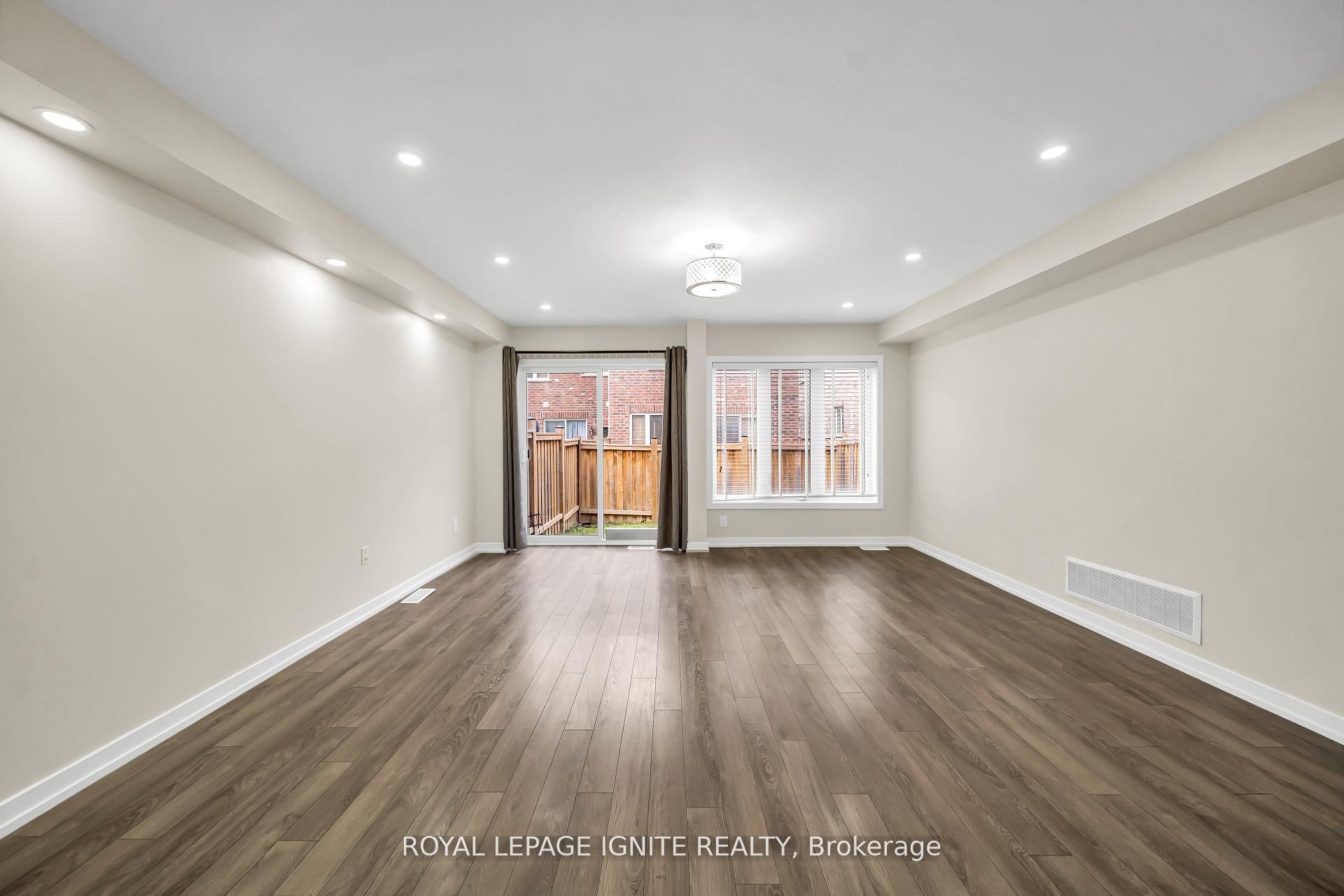 14 Hoover Road Property Photo 16