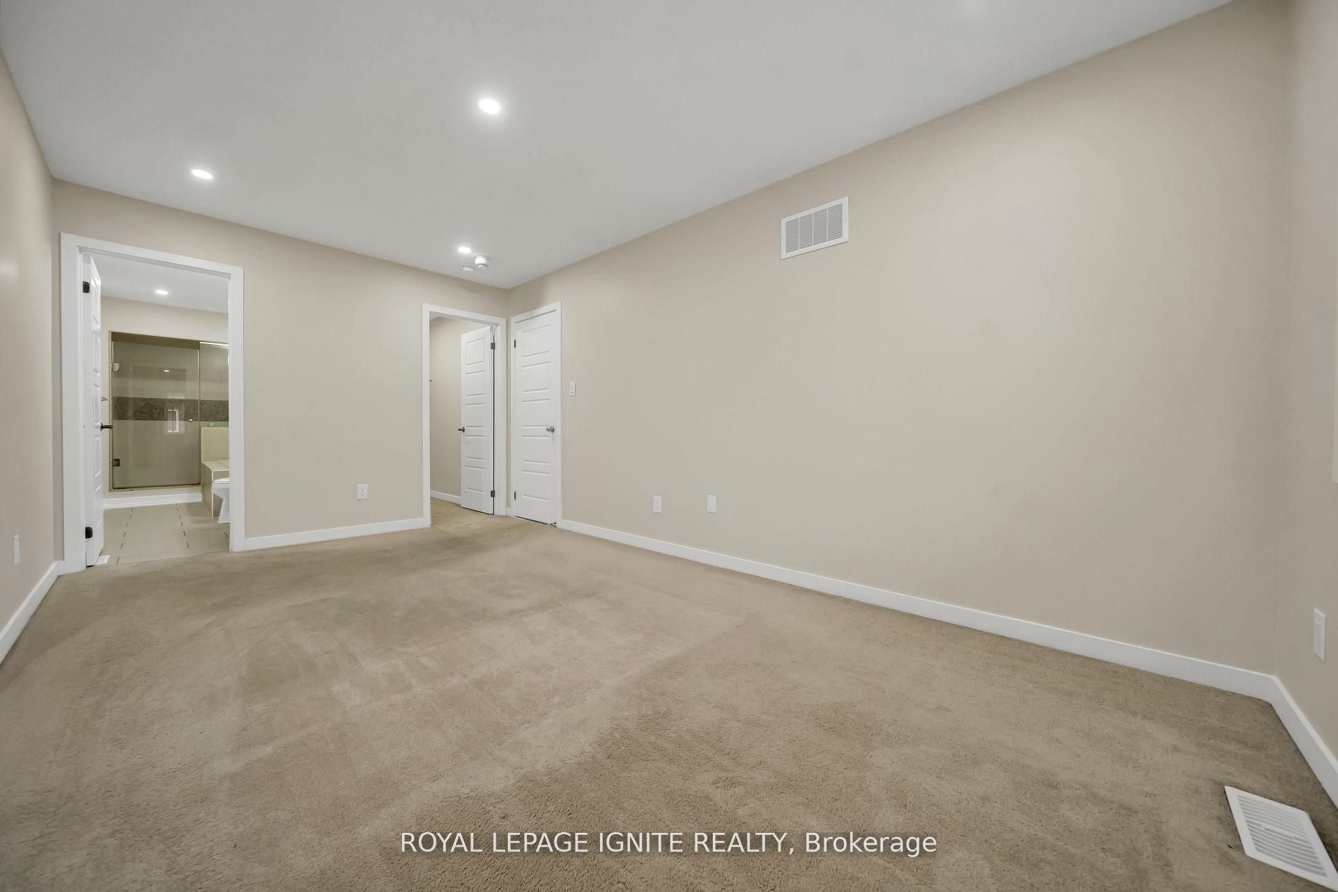 14 Hoover Road Property Photo 32