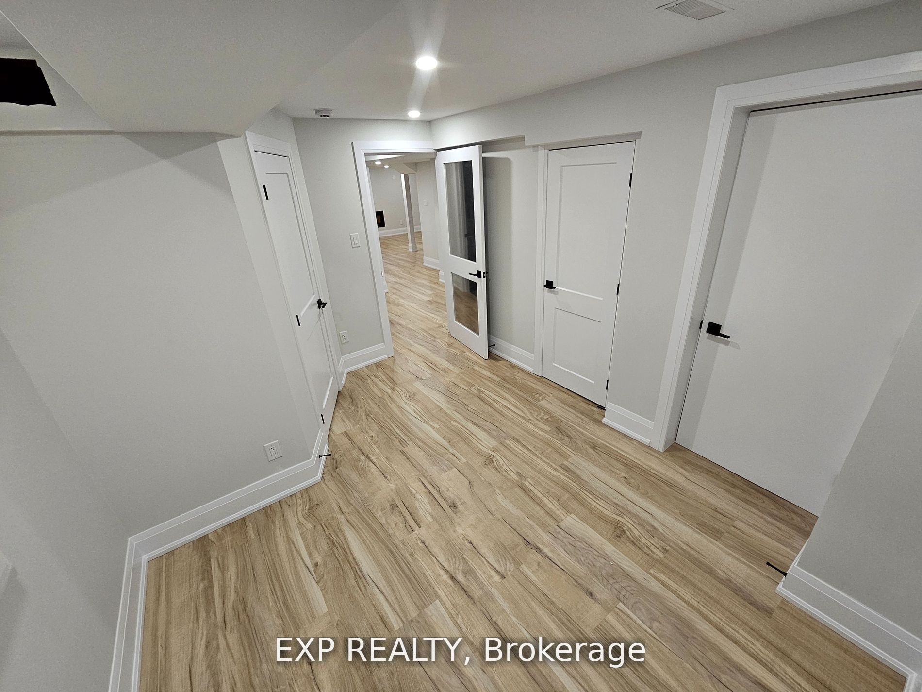 3331 Whilabout Terrace Property Photo 12