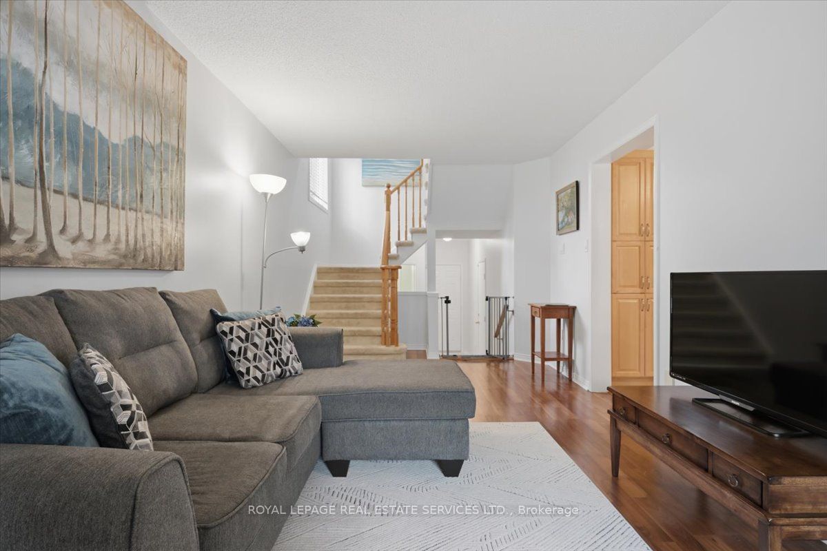 4605 Donegal Drive 24 Property Photo 13