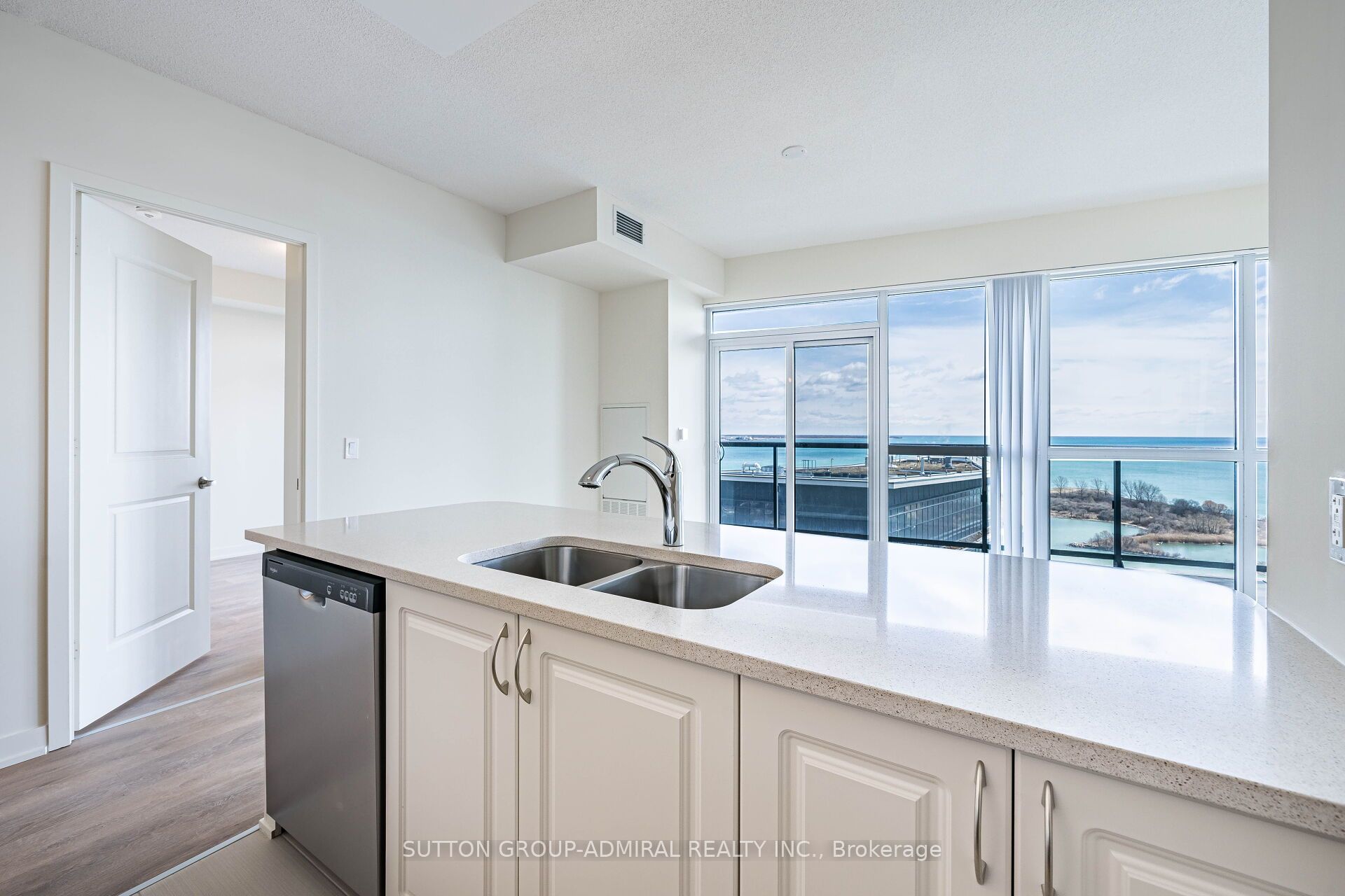 38 Annie Craig Drive 2205 Property Photo 17