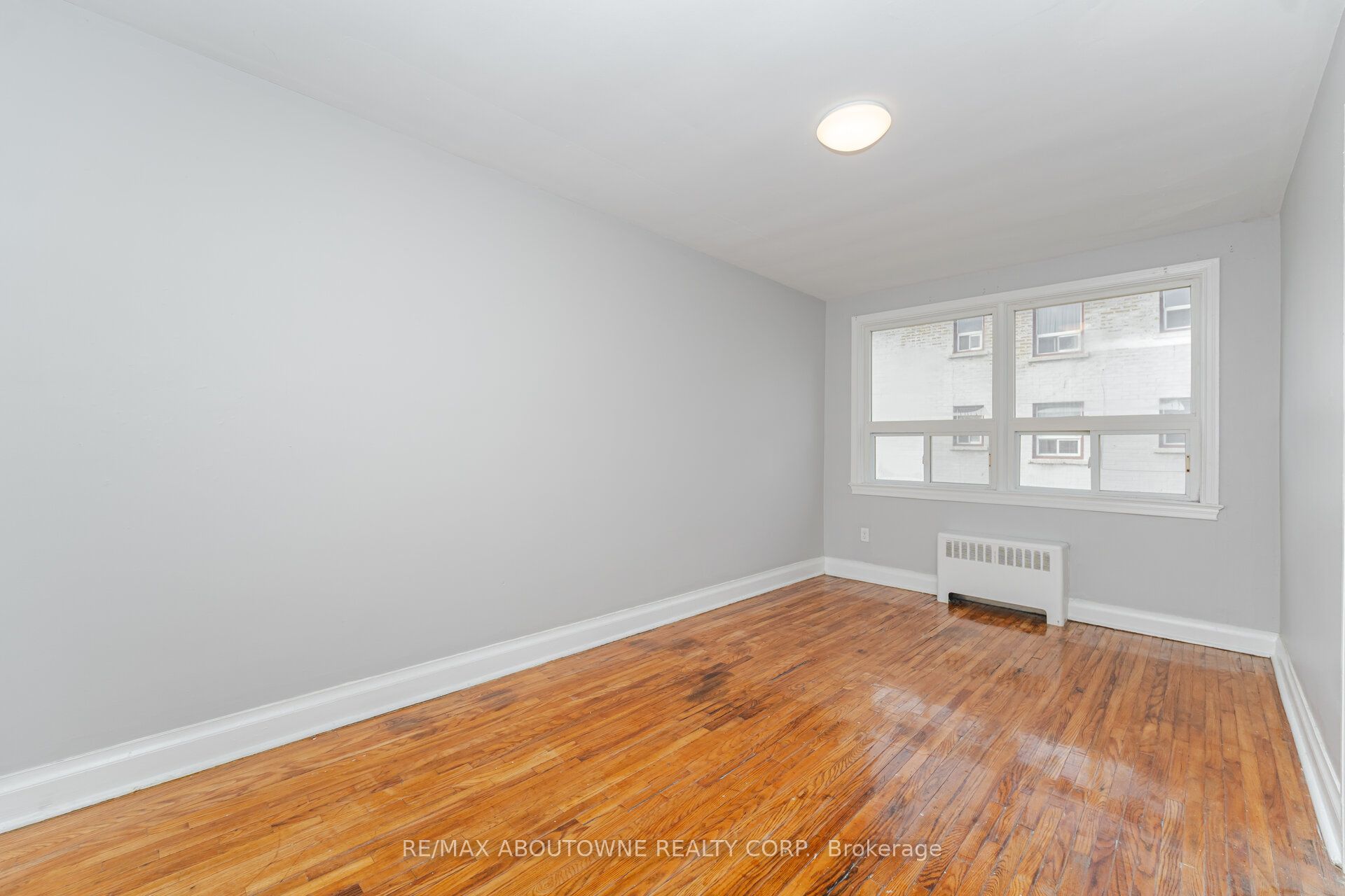 1031 Churchill Avenue E 3 Property Photo 16