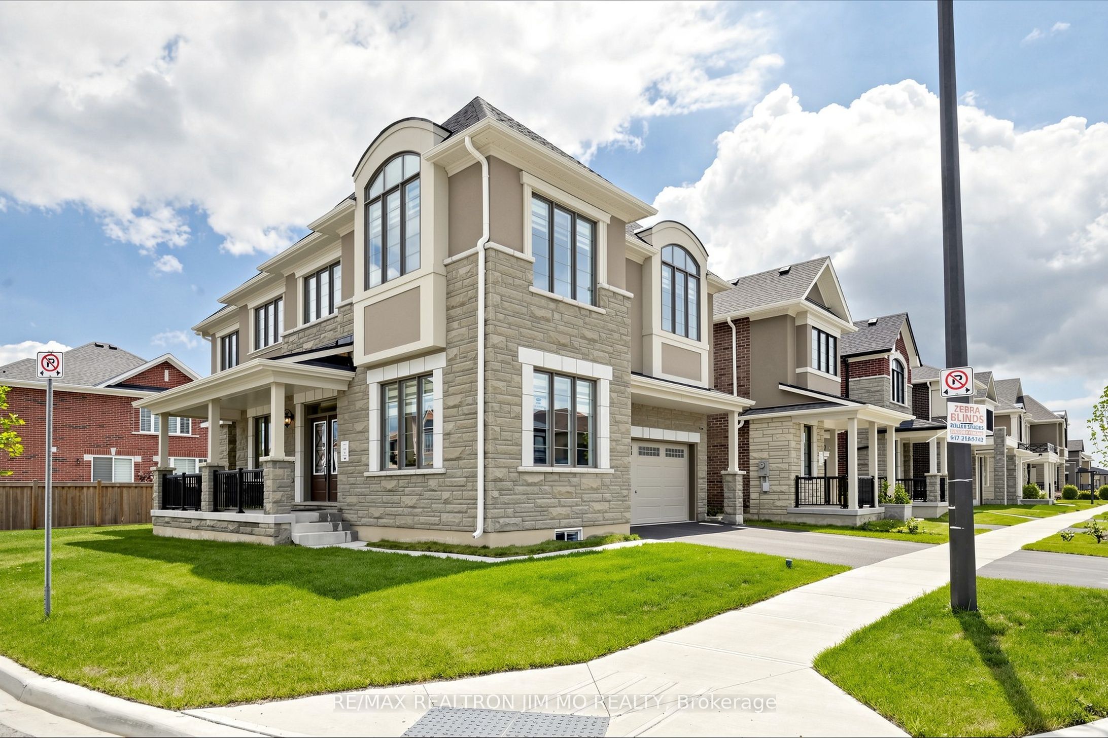 476 Kennedy Circle W