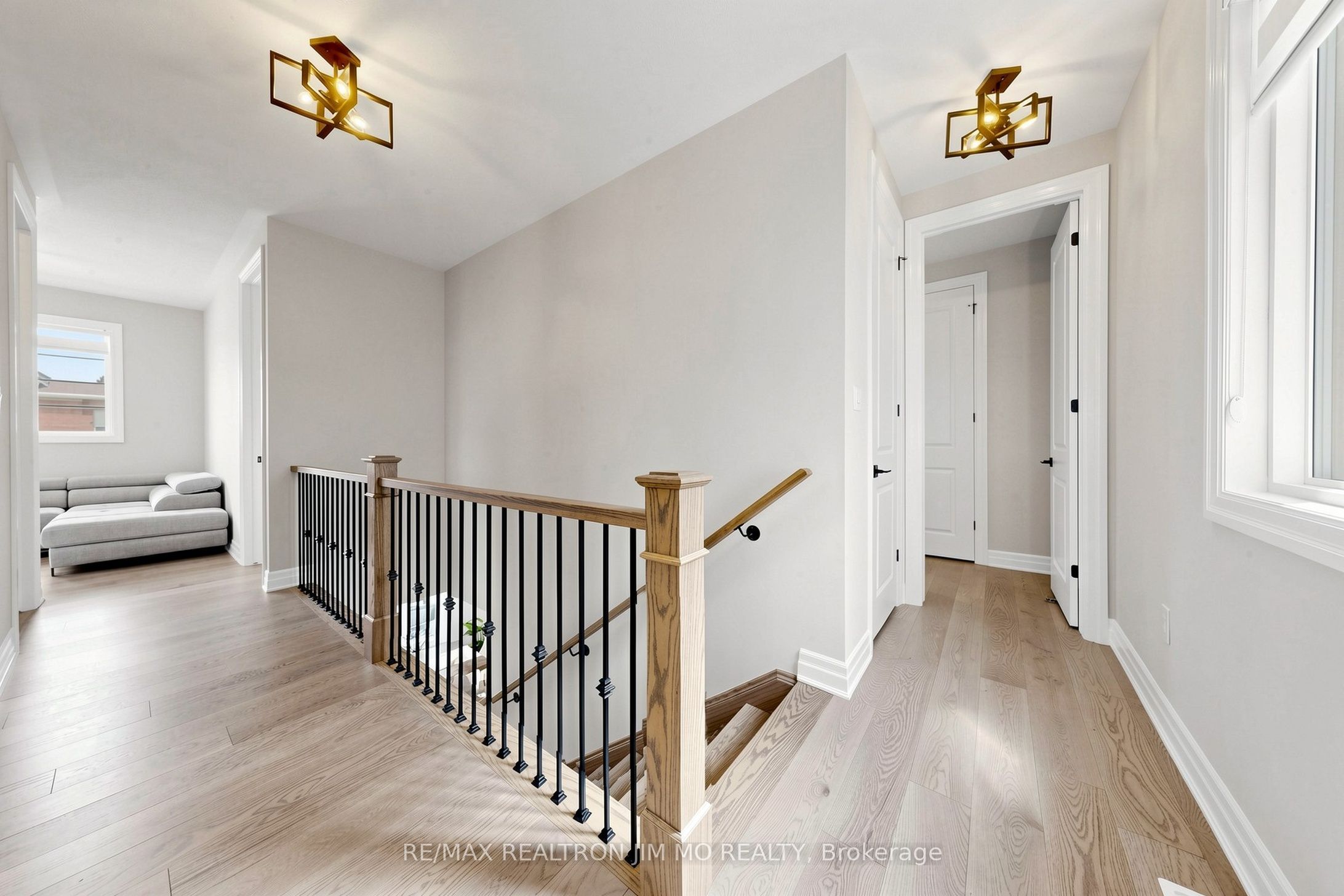 476 Kennedy Circle W Property Photo 18