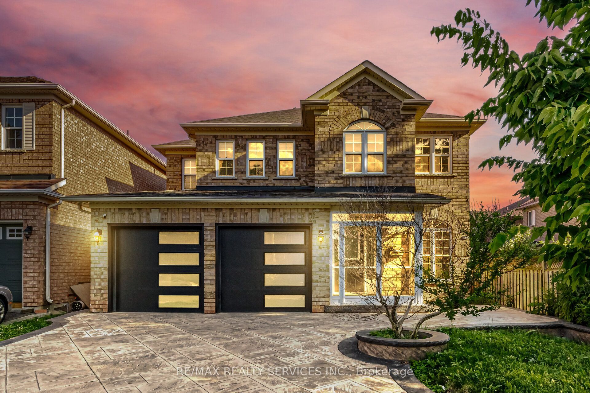 4 Sunnybrook Crescent Property Photo 1