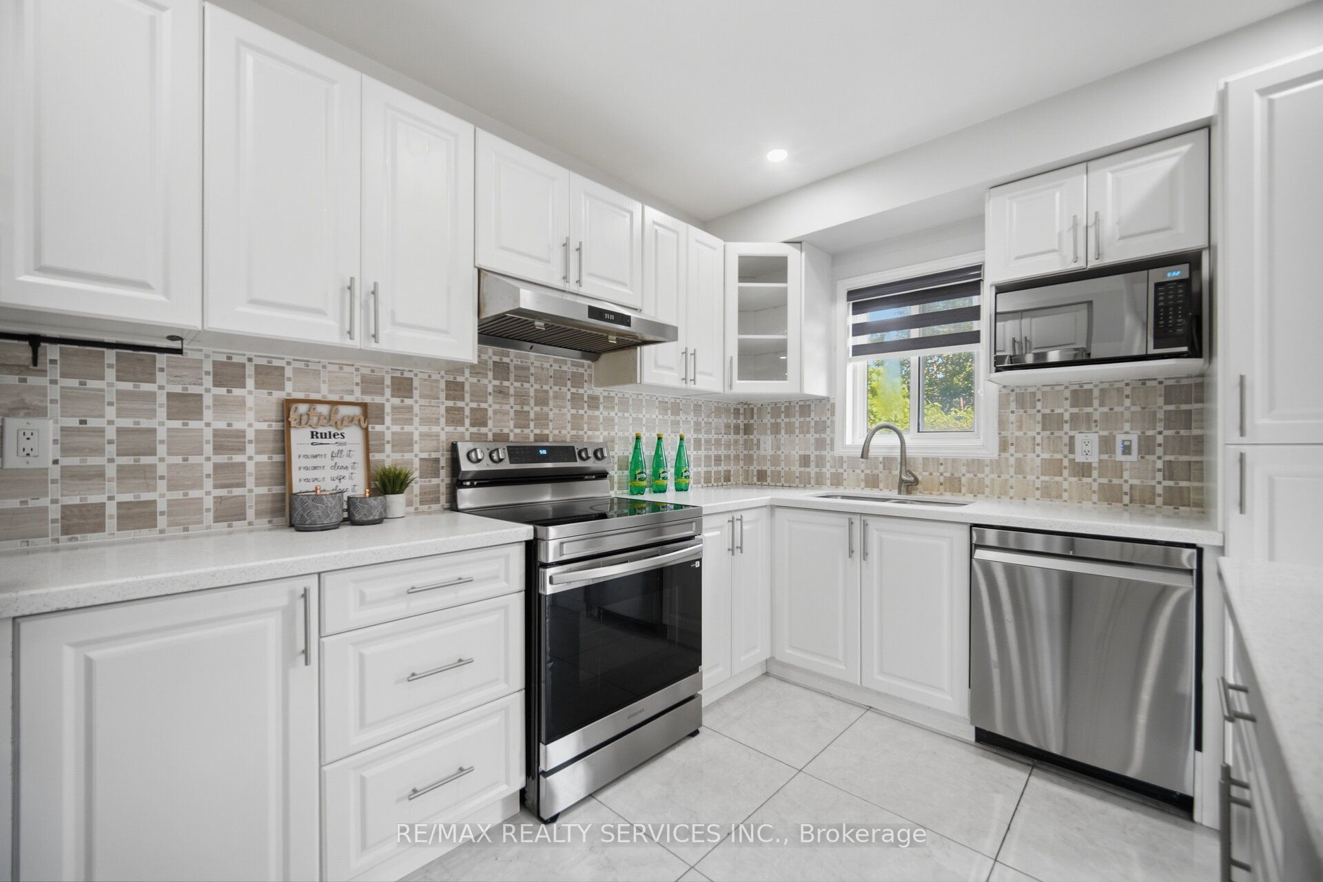 4 Sunnybrook Crescent Property Photo 23