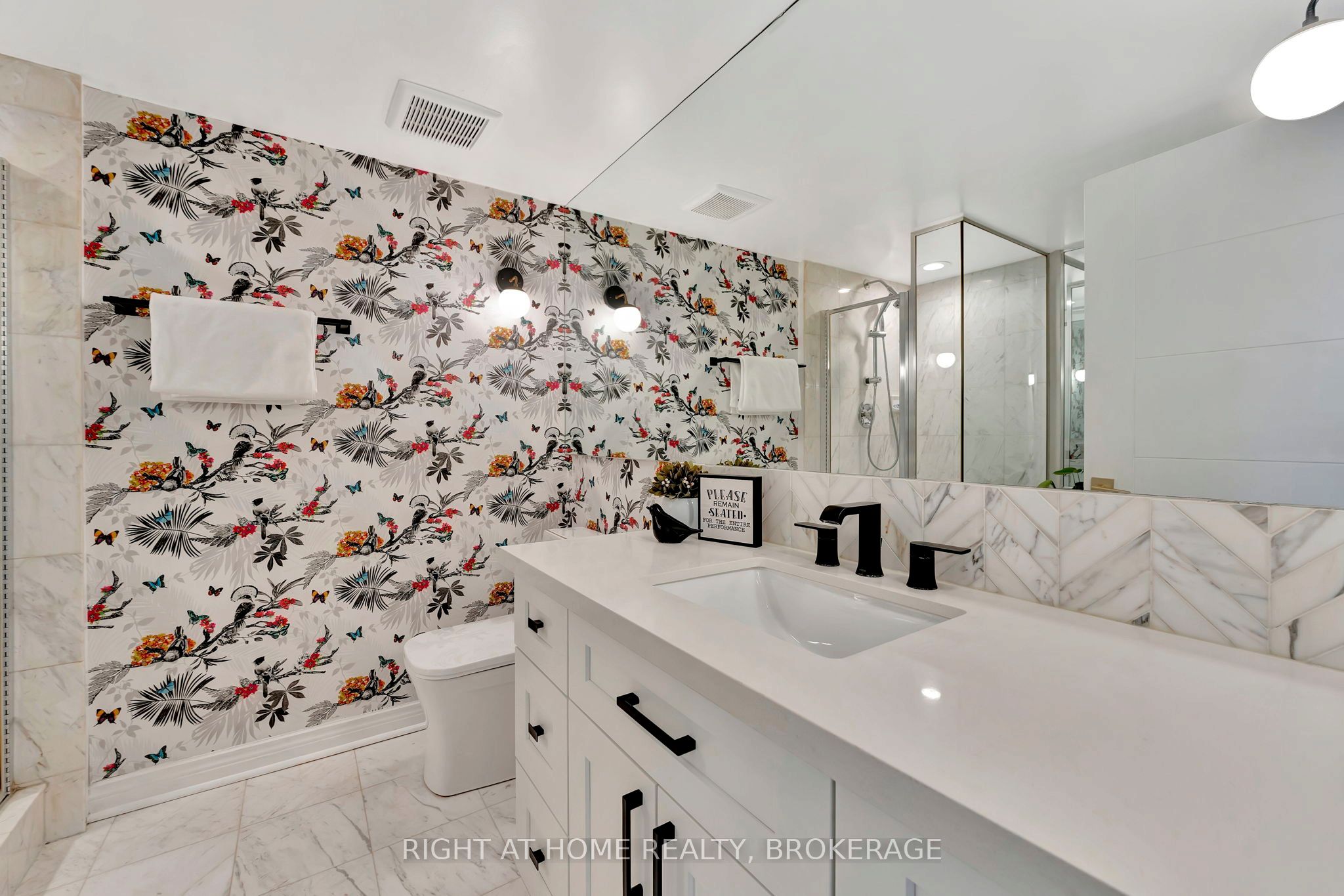 2190 Lakeshore Road 802 Property Photo 21