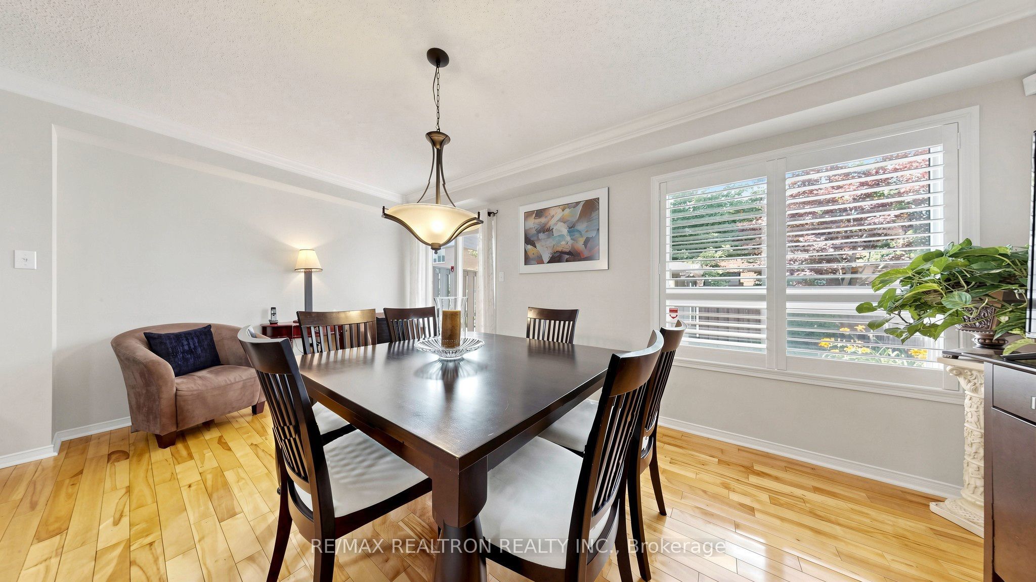 1225 Houston Drive Property Photo 8