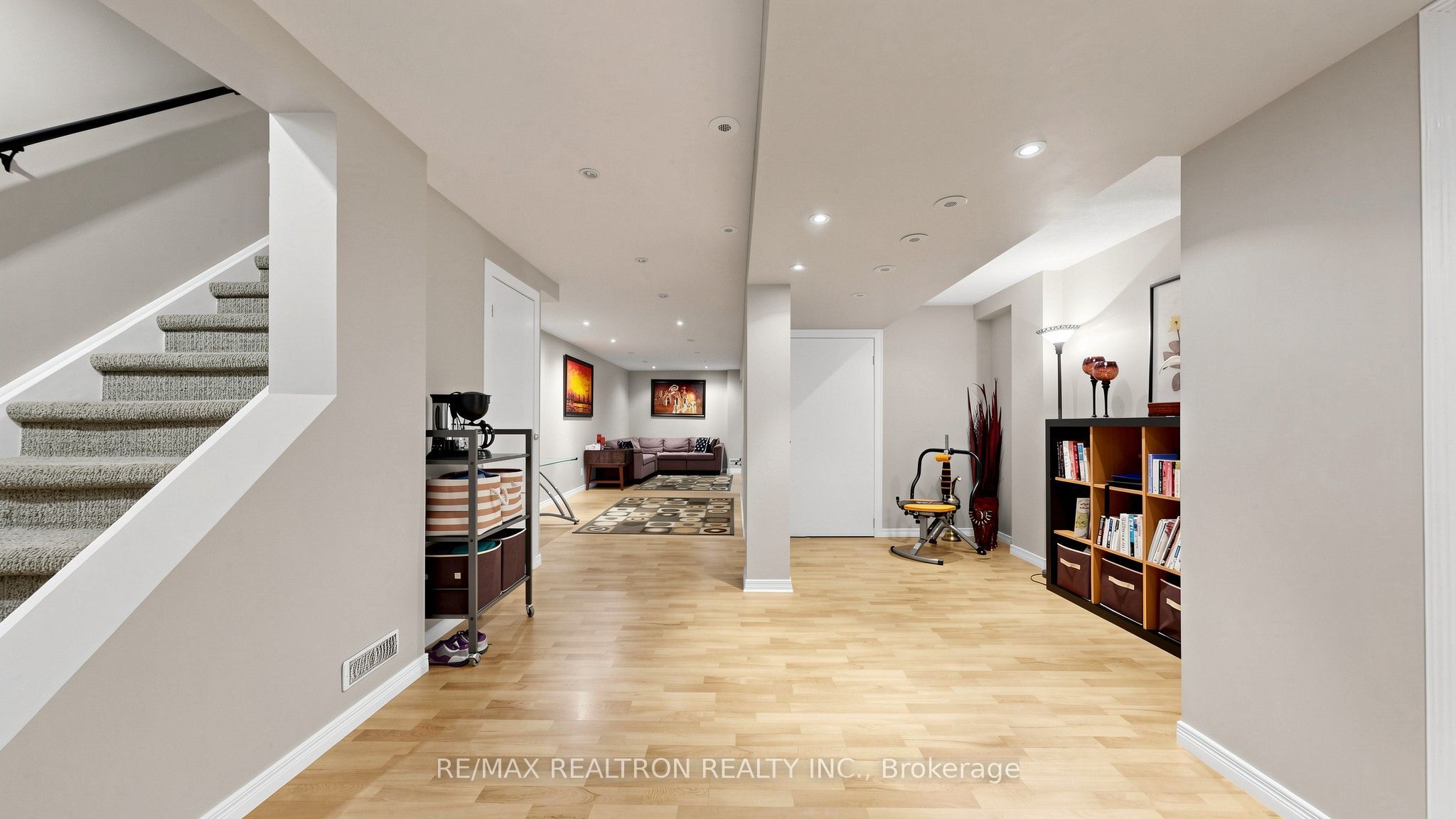 1225 Houston Drive Property Photo 32