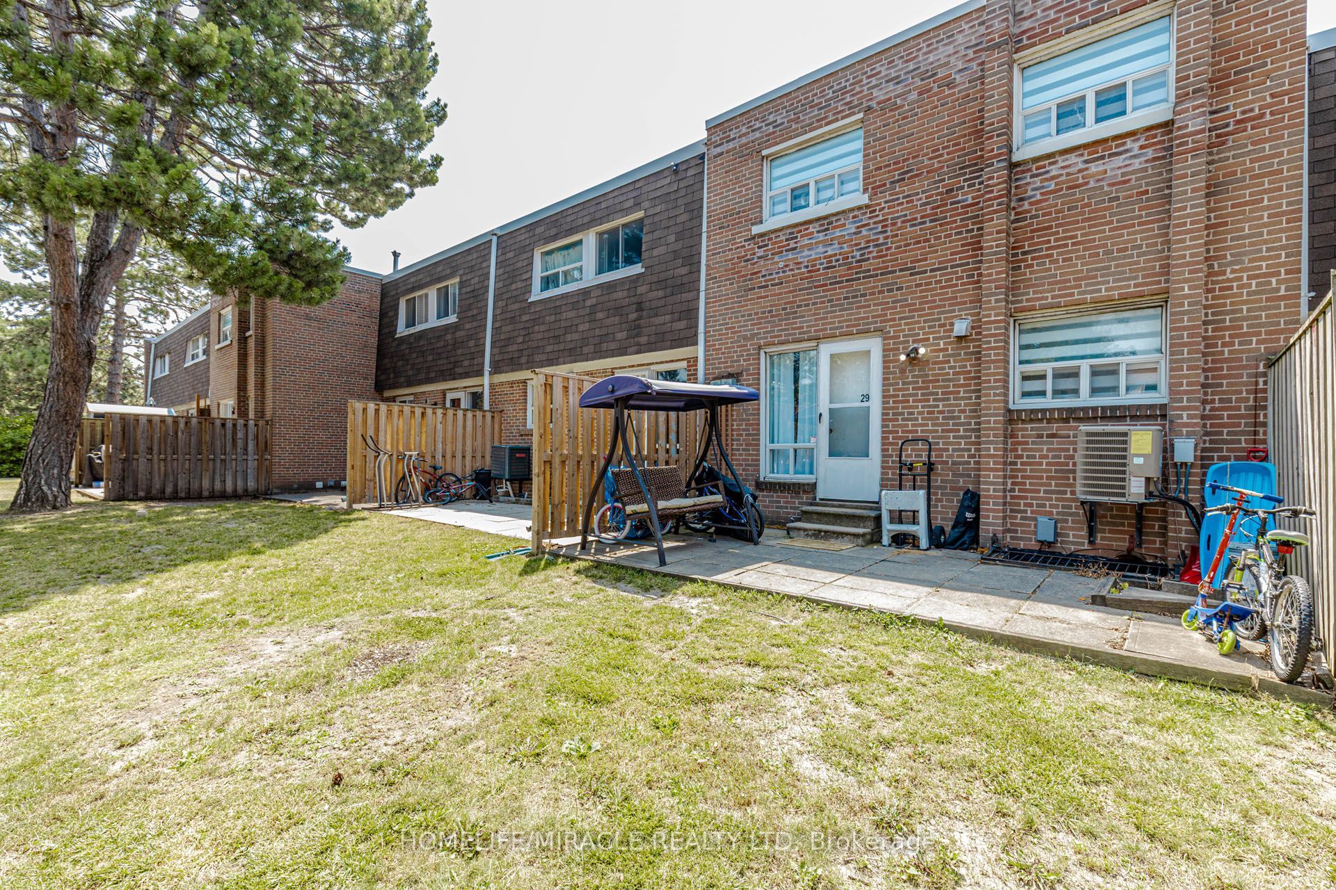 1730 Albion Road 29 Property Photo 47