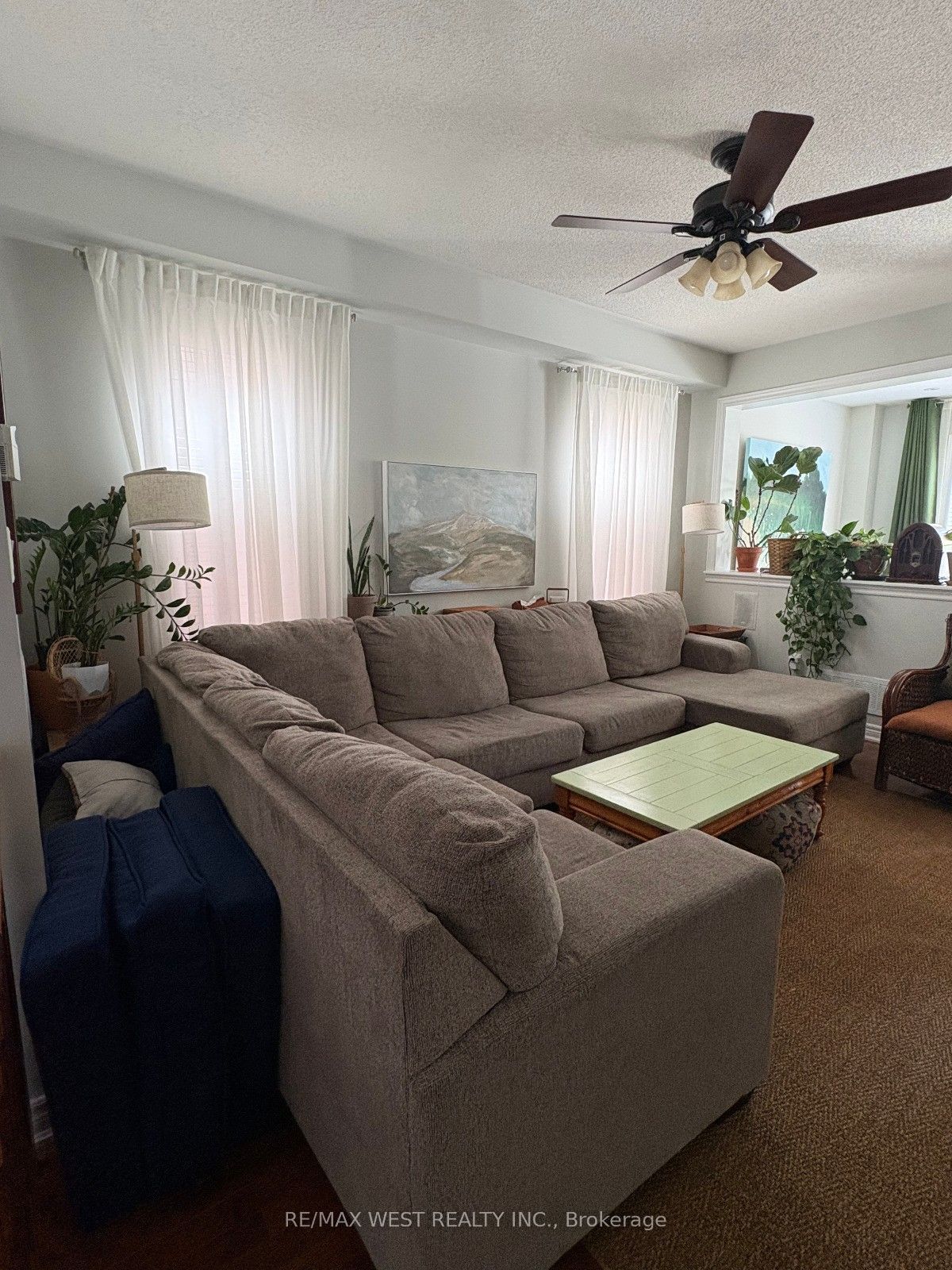8 Callalily Road Property Photo 3