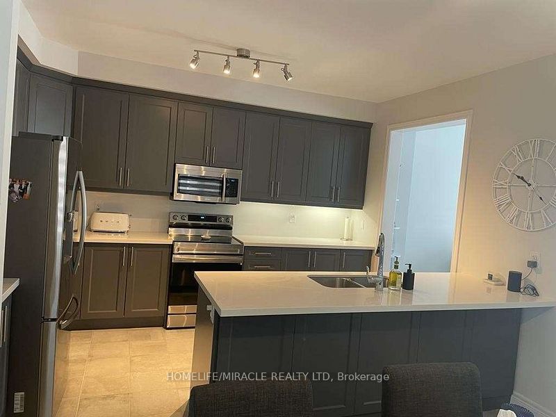 31 Overstone Road Property Photo 7
