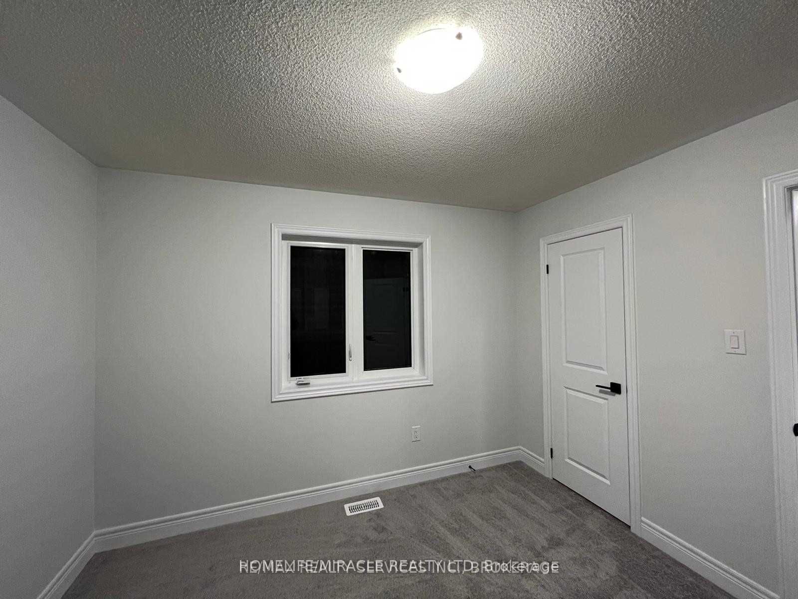 31 Overstone Road Property Photo 9
