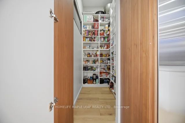 9229 8th Line Property Photo 10