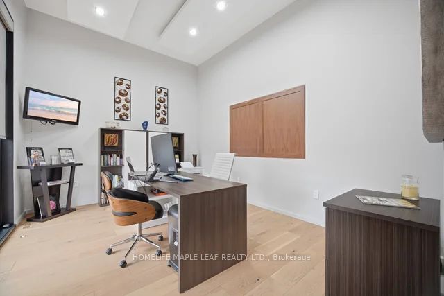 9229 8th Line Property Photo 15