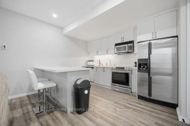 9229 8th Line Property Photo 33