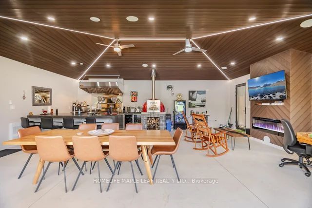 9229 8th Line Property Photo 36