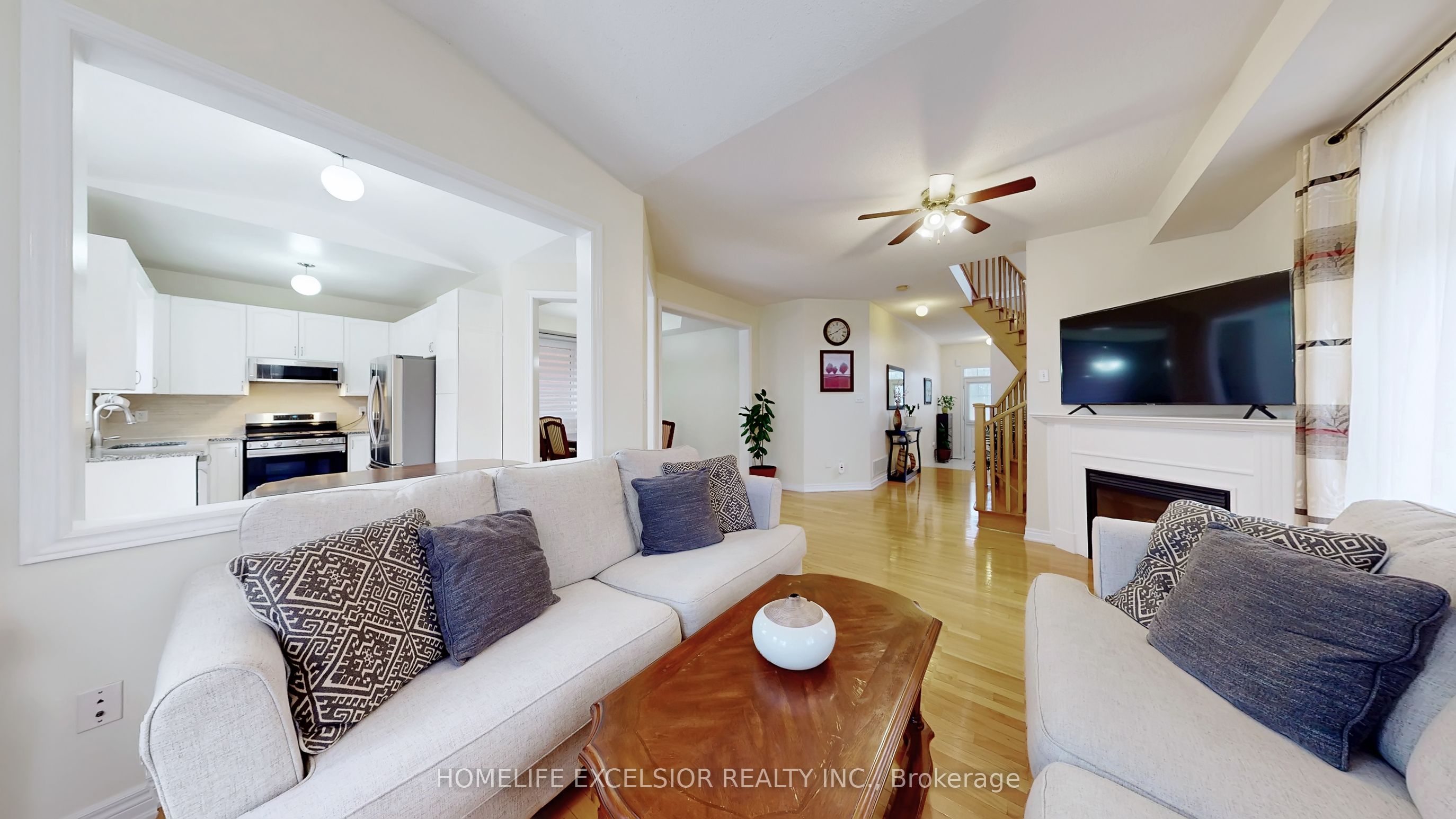 2 Wellsprings Drive Property Photo 8