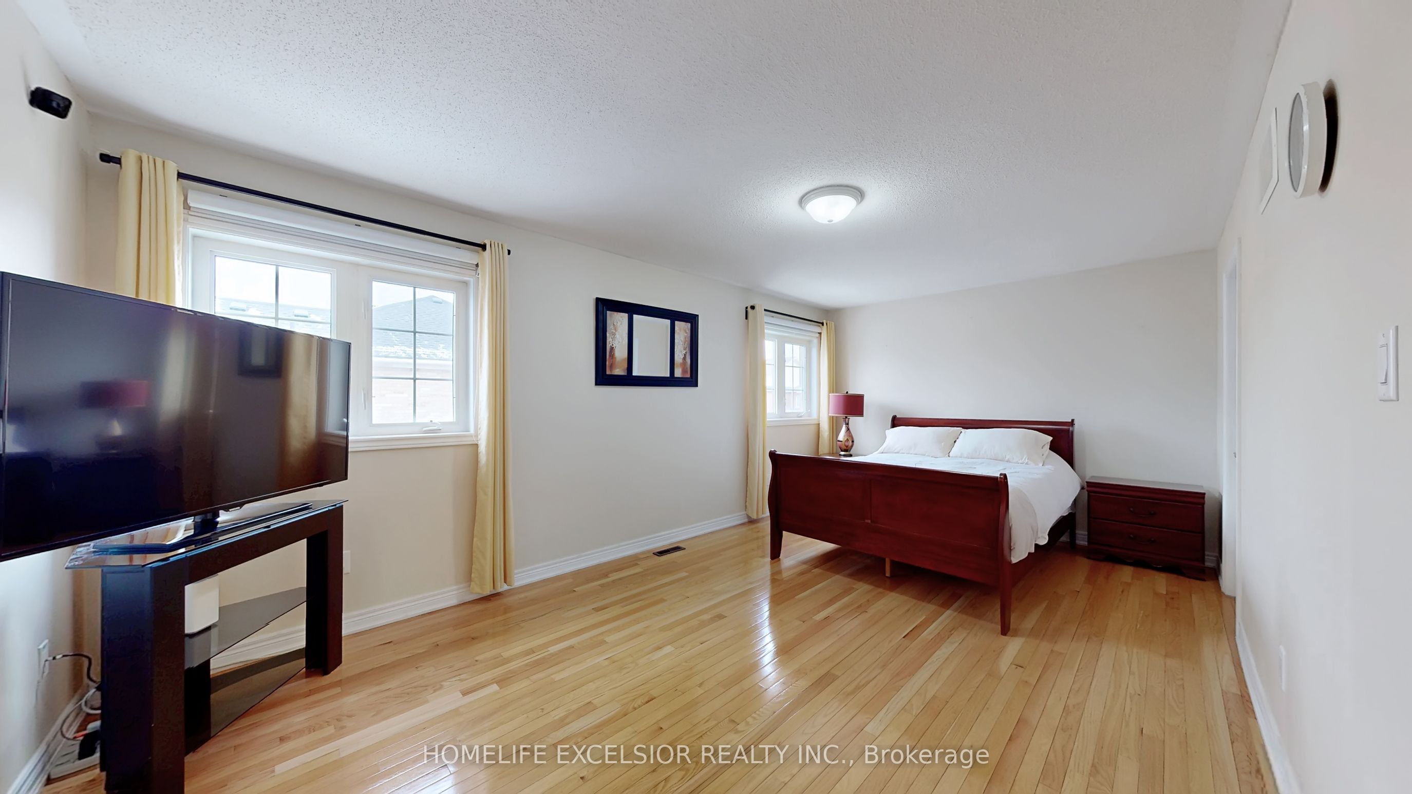 2 Wellsprings Drive Property Photo 19