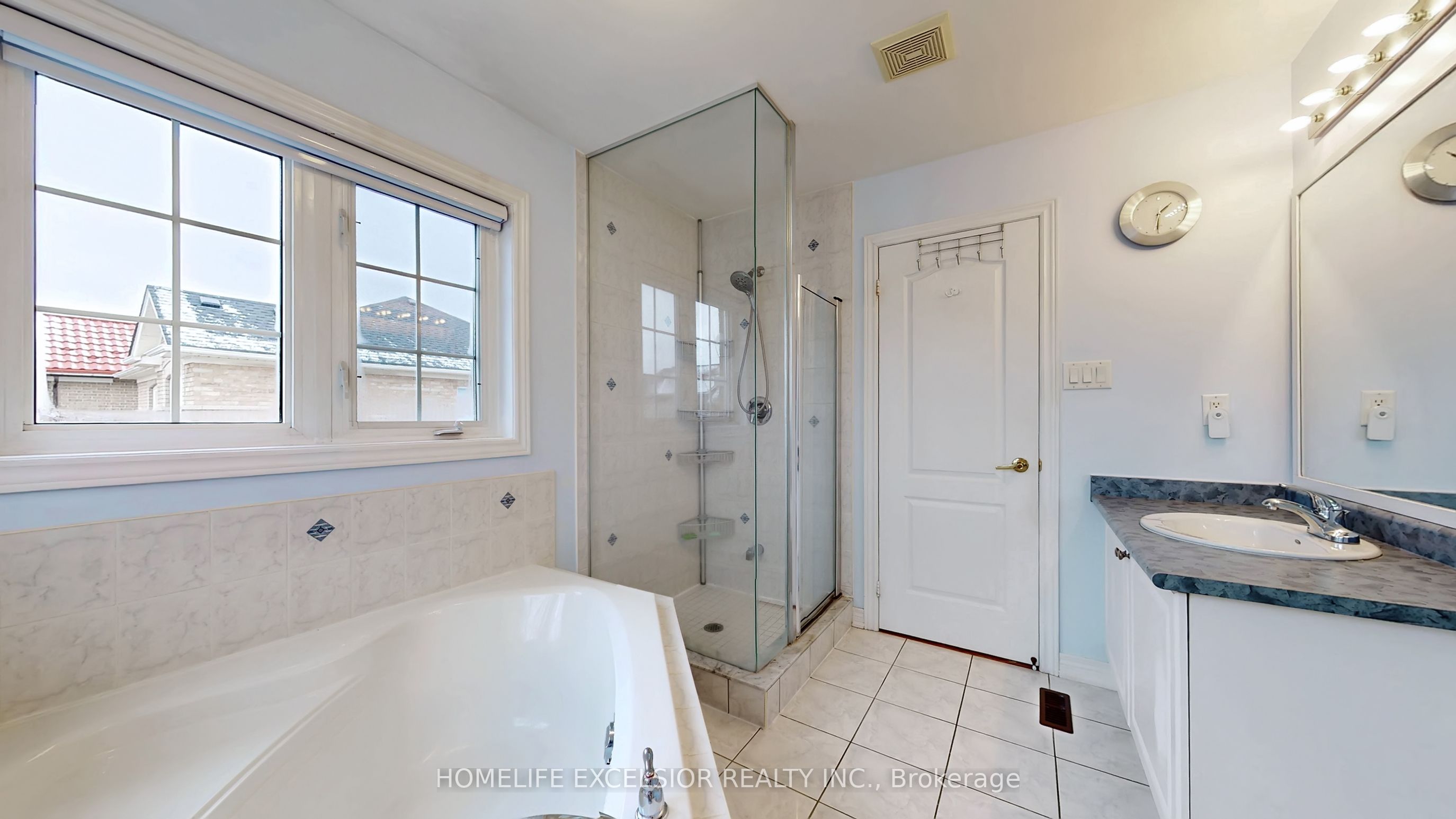 2 Wellsprings Drive Property Photo 23