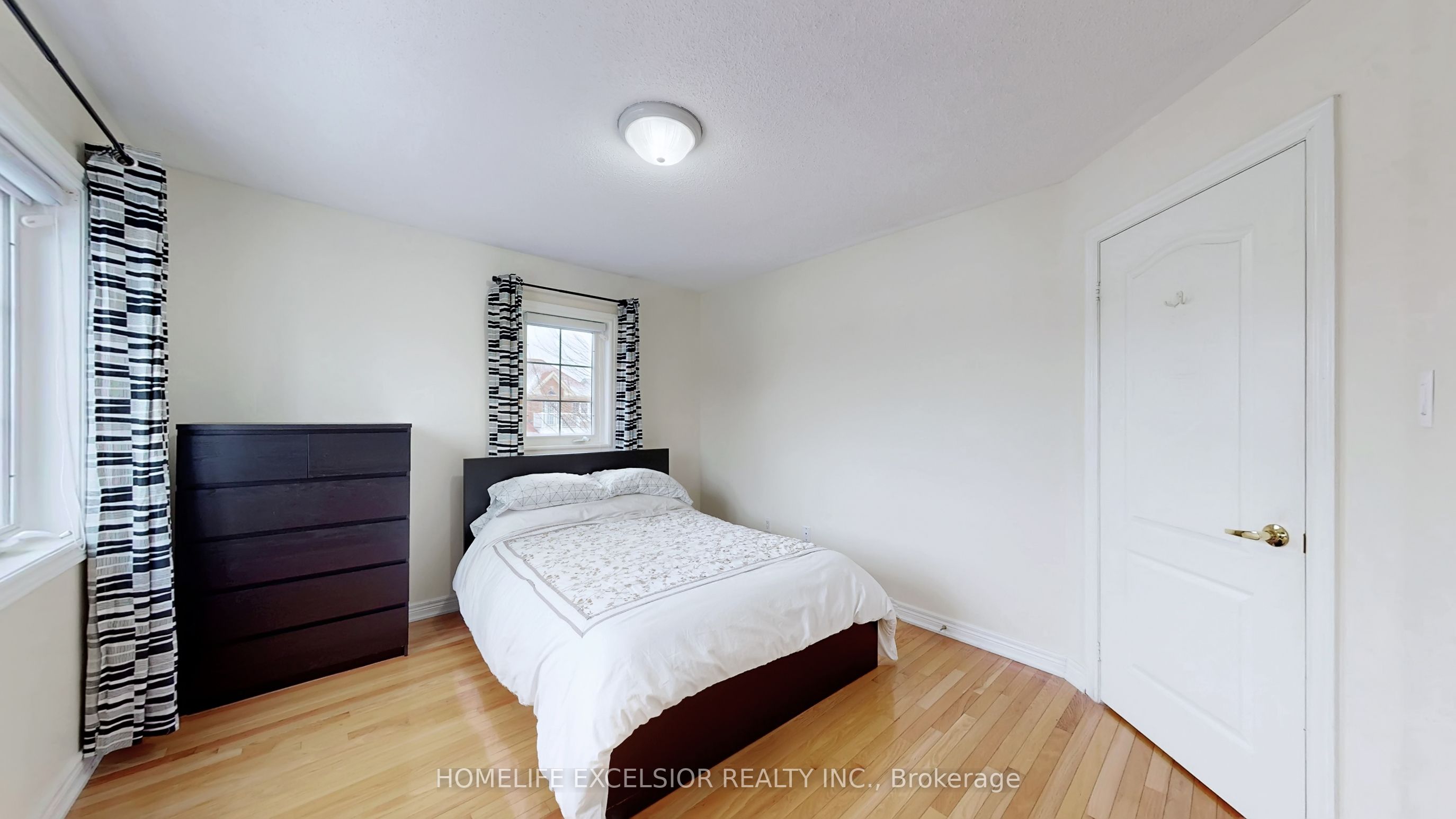 2 Wellsprings Drive Property Photo 26
