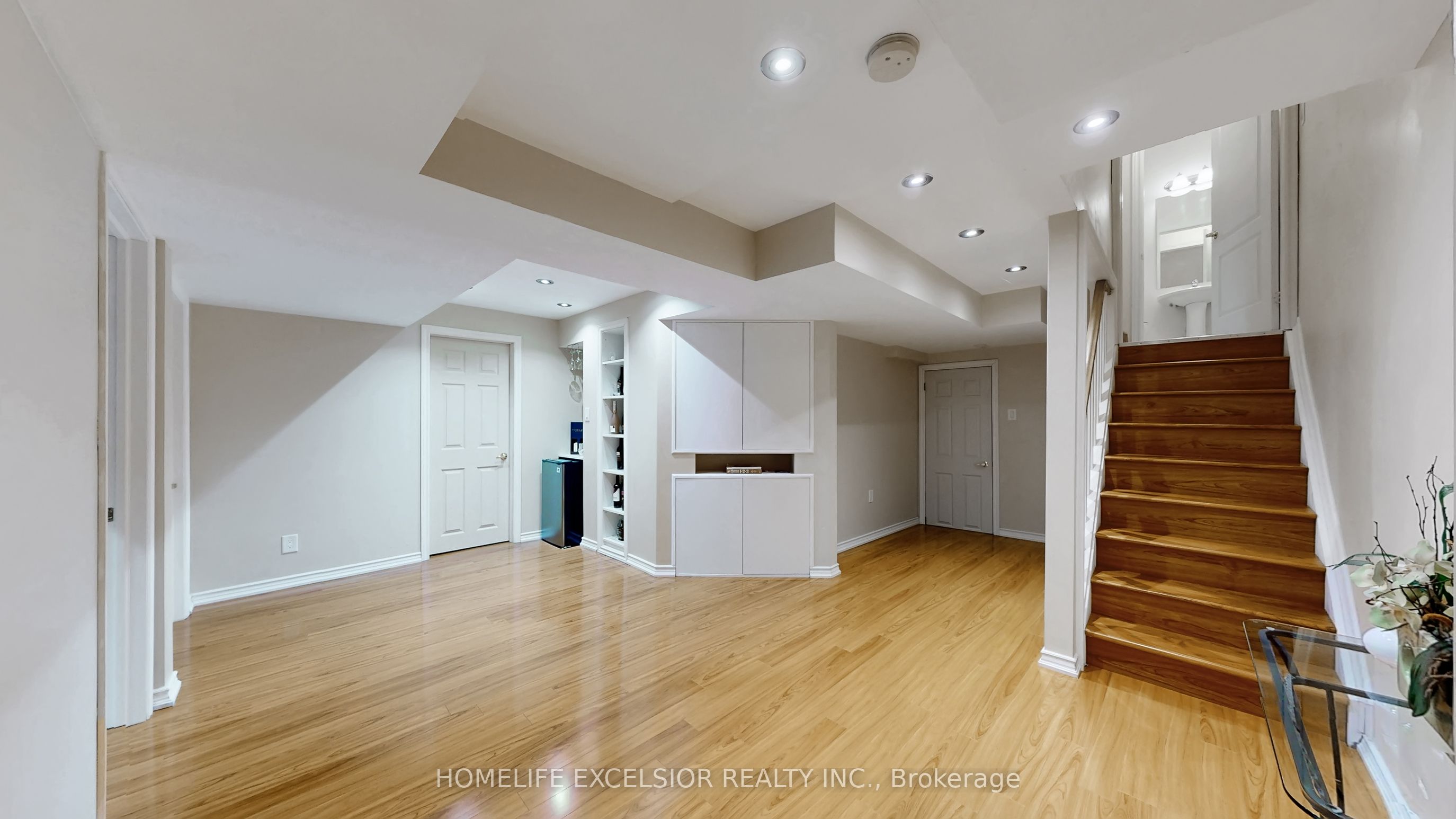 2 Wellsprings Drive Property Photo 34