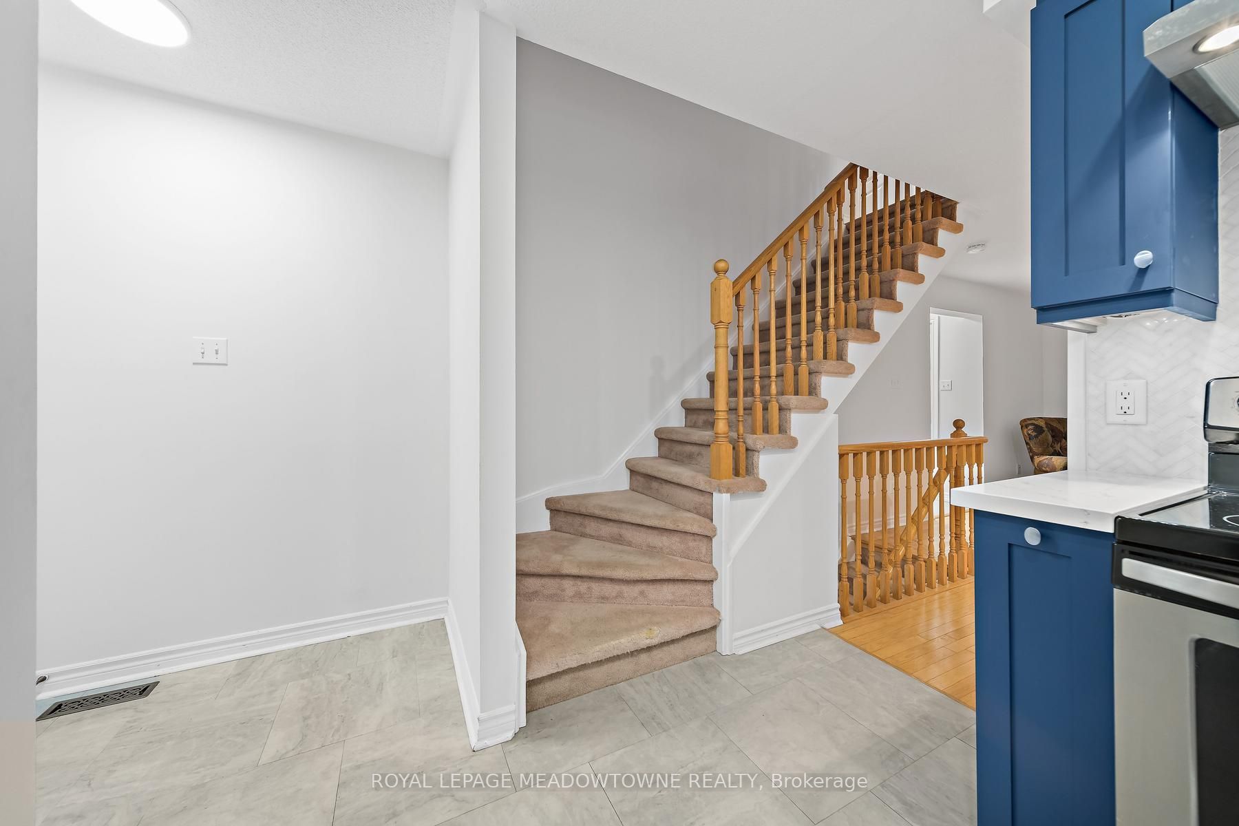 76 River Drive 11 Property Photo 14