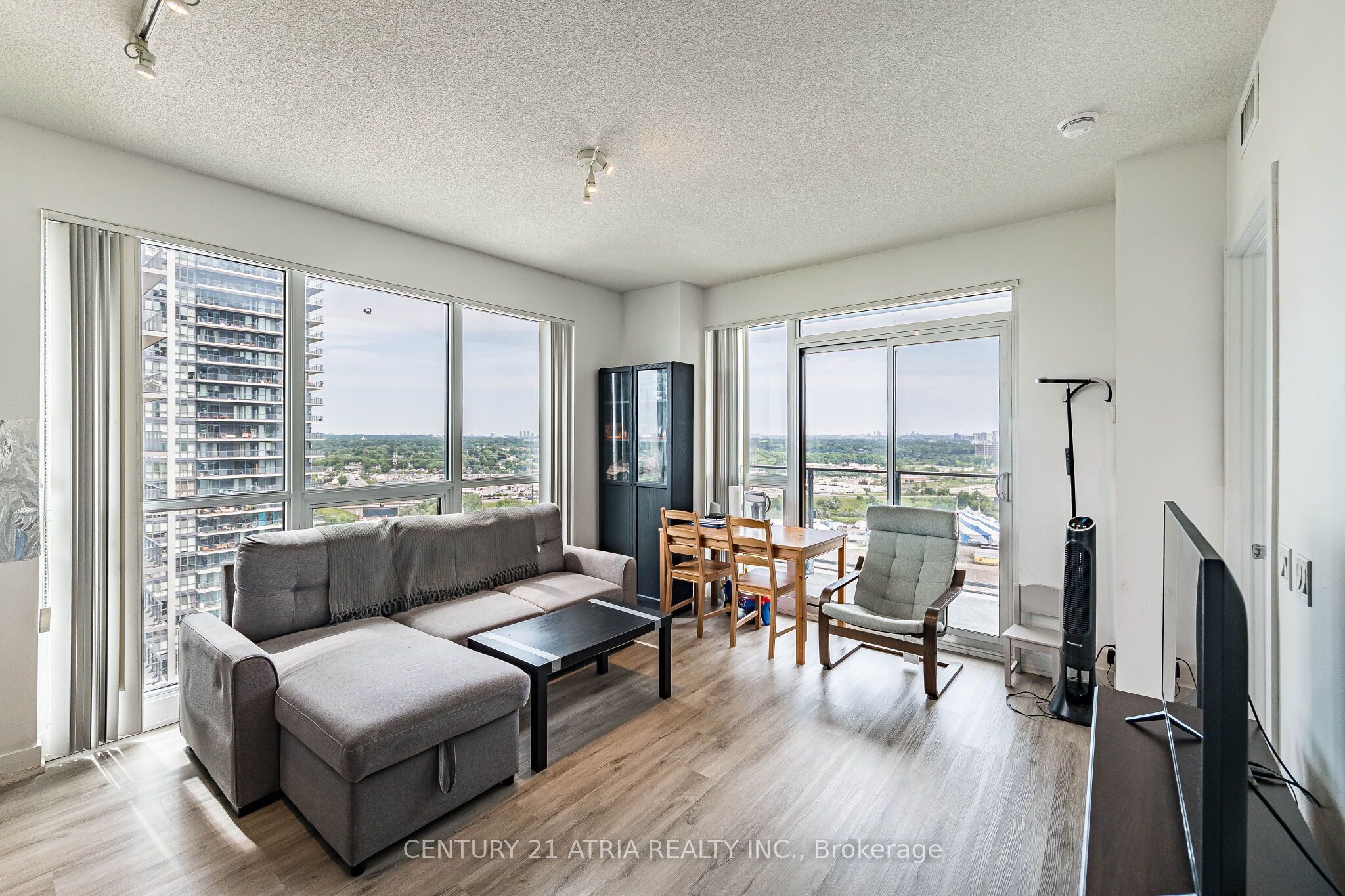 2212 Lake Shore Boulevard W 2808 Property Photo 19