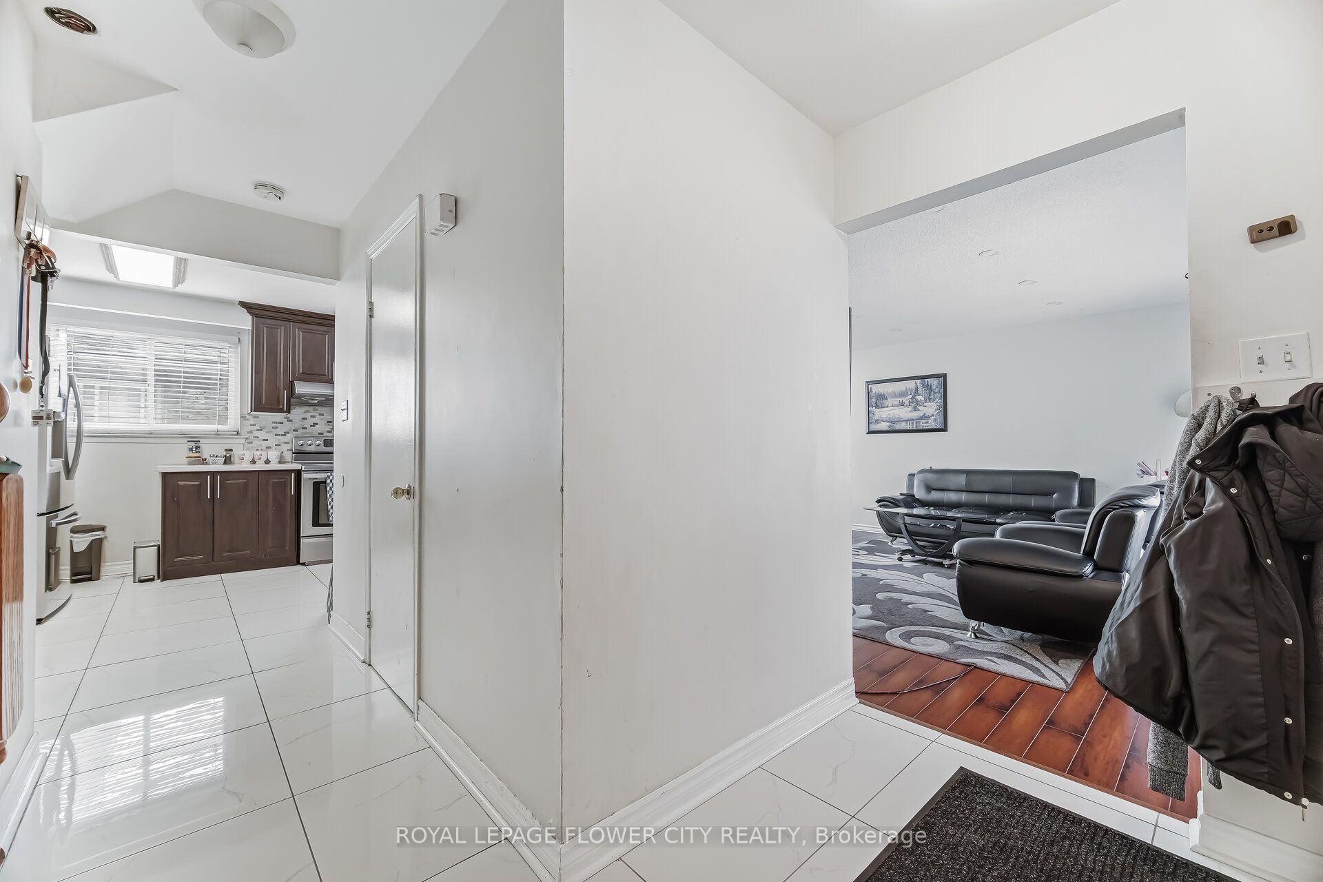 3027 Coral Drive Property Photo 7