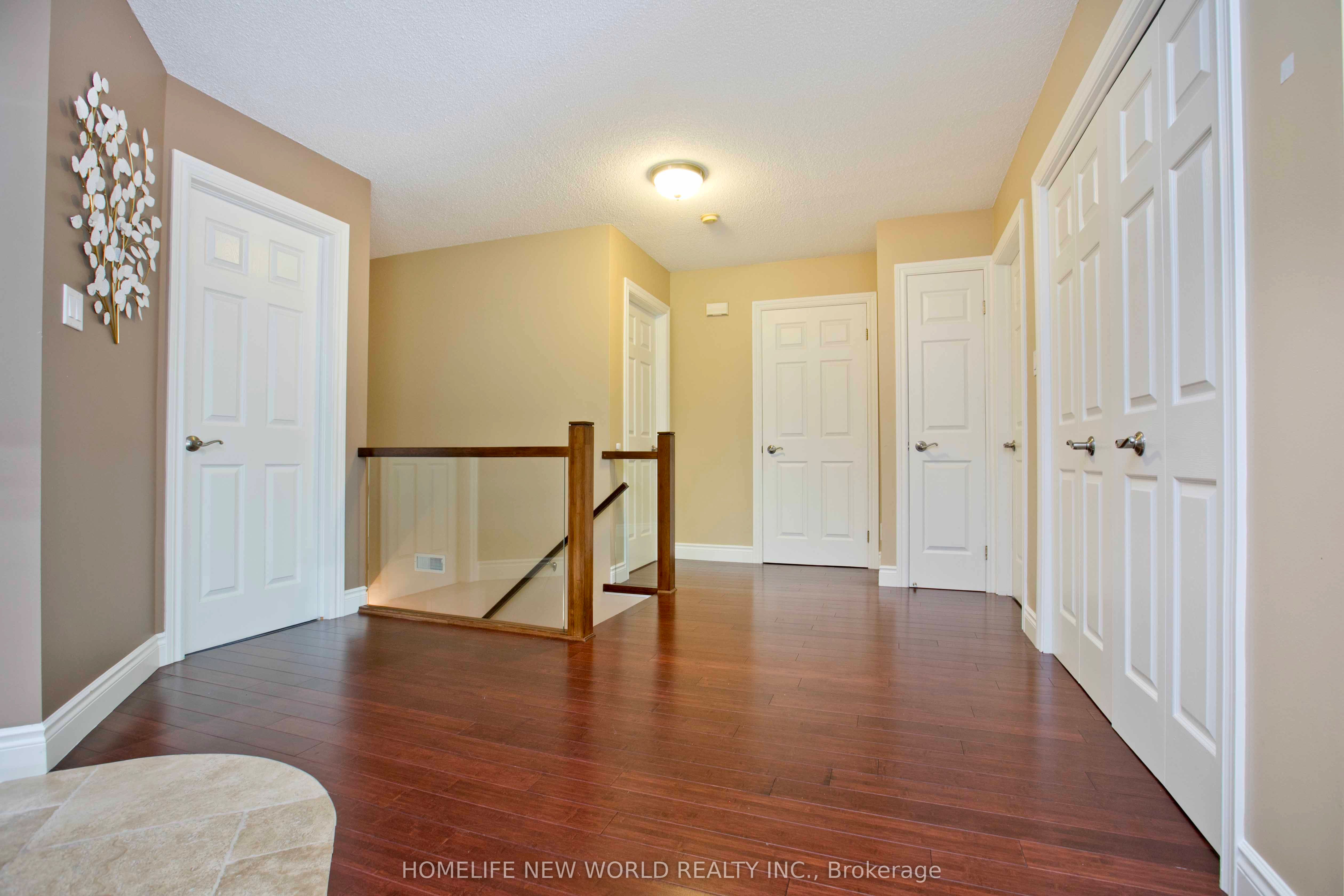 2120 Headon Road 18 Property Photo 9