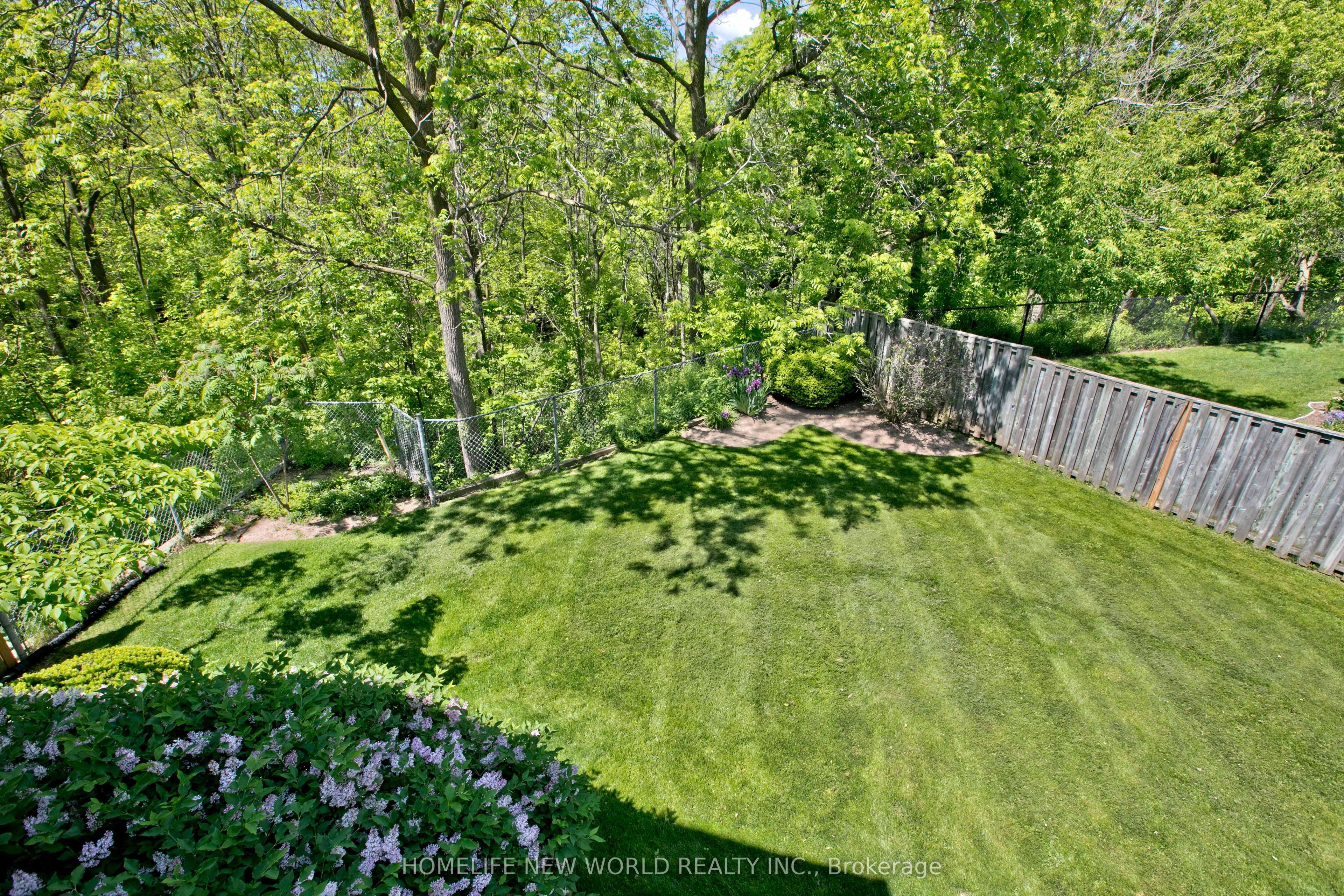 2120 Headon Road 18 Property Photo 25