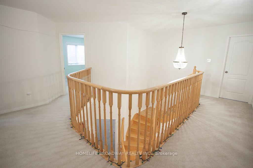 3604 Steeple Chase Crescent Property Photo 21