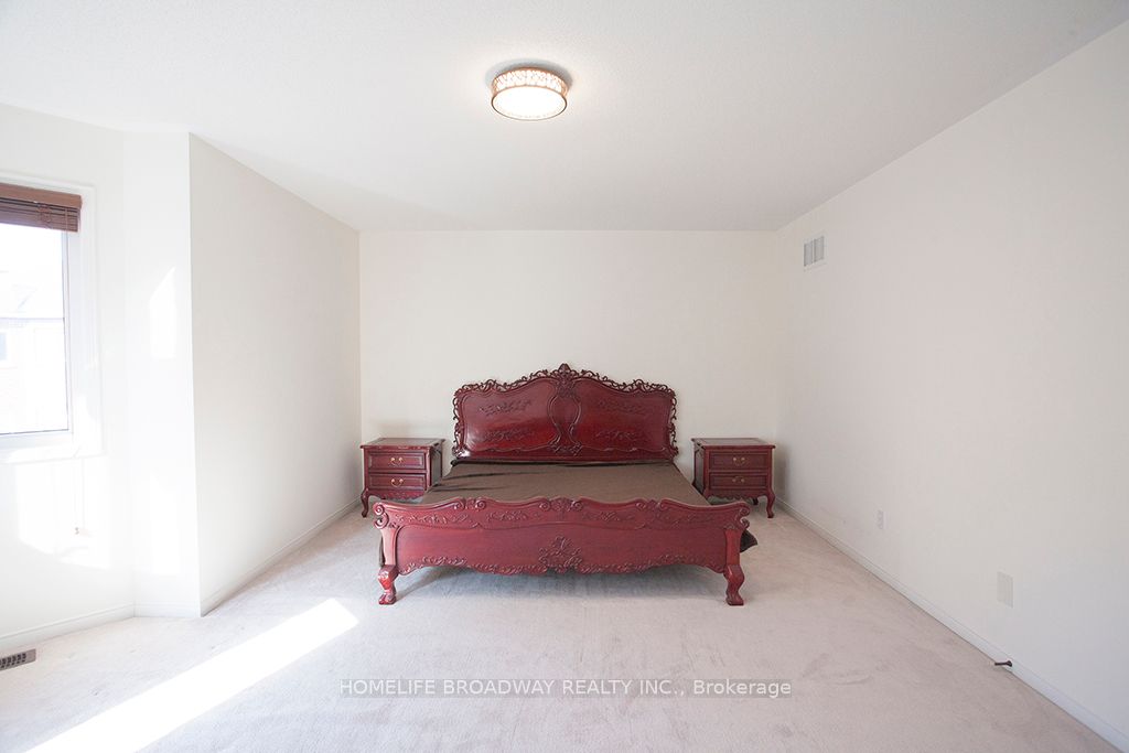 3604 Steeple Chase Crescent Property Photo 22
