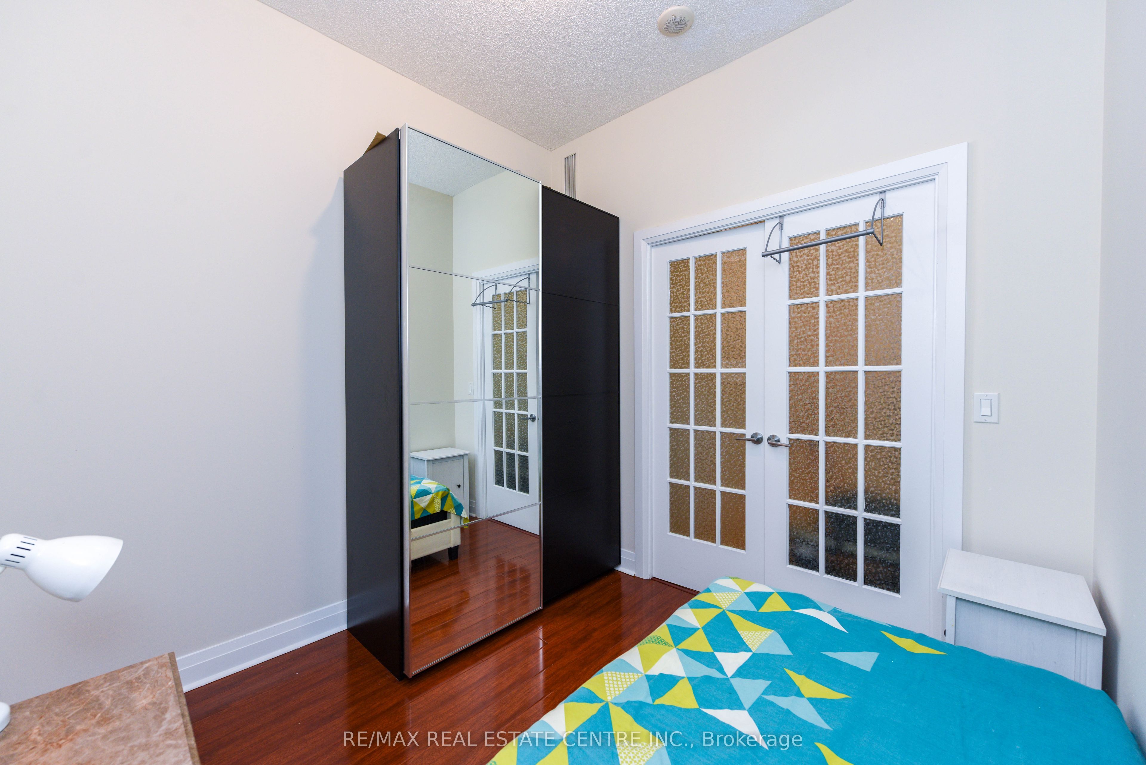 90 Absolute Avenue 2605 Property Photo 20