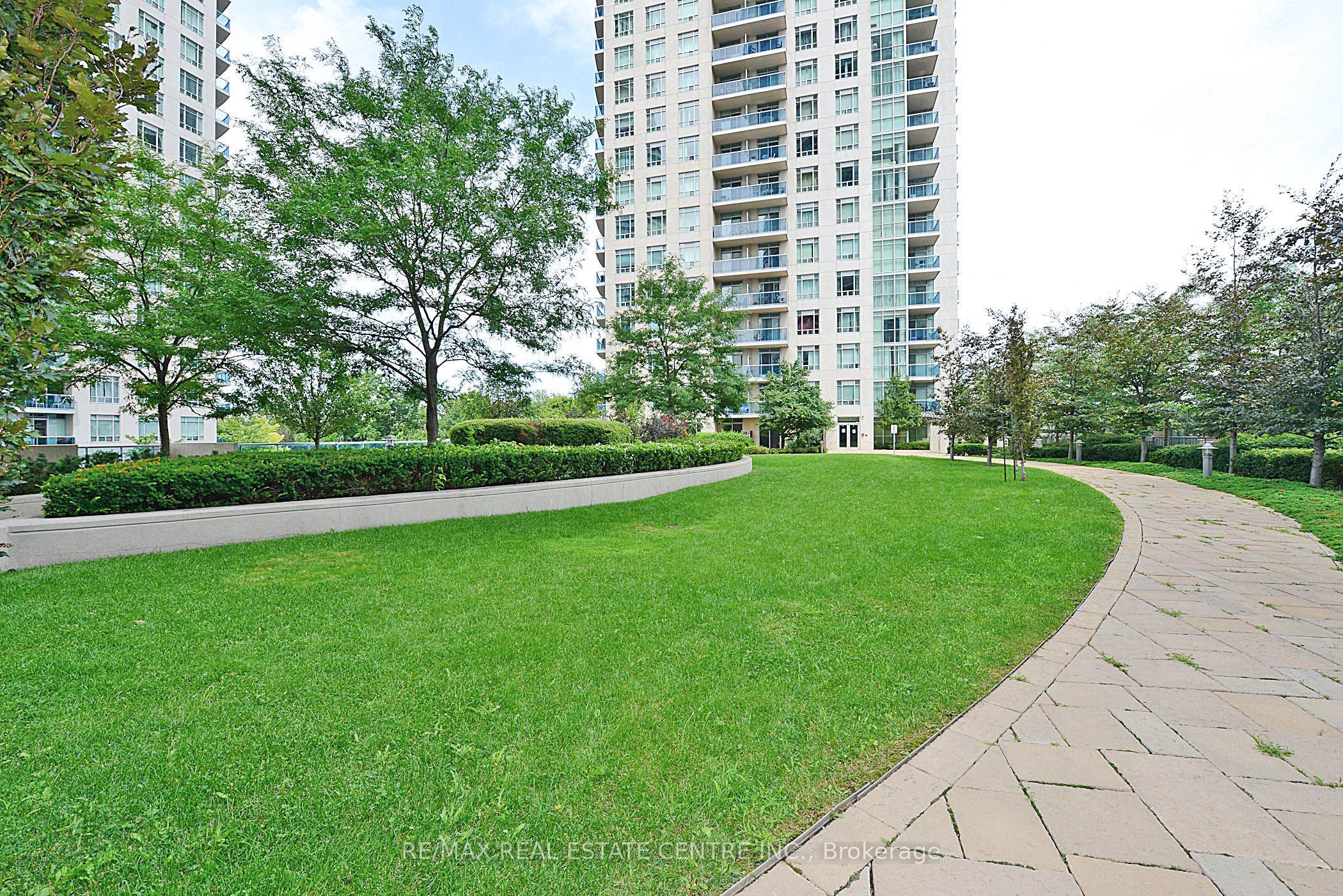 90 Absolute Avenue 2605 Property Photo 22