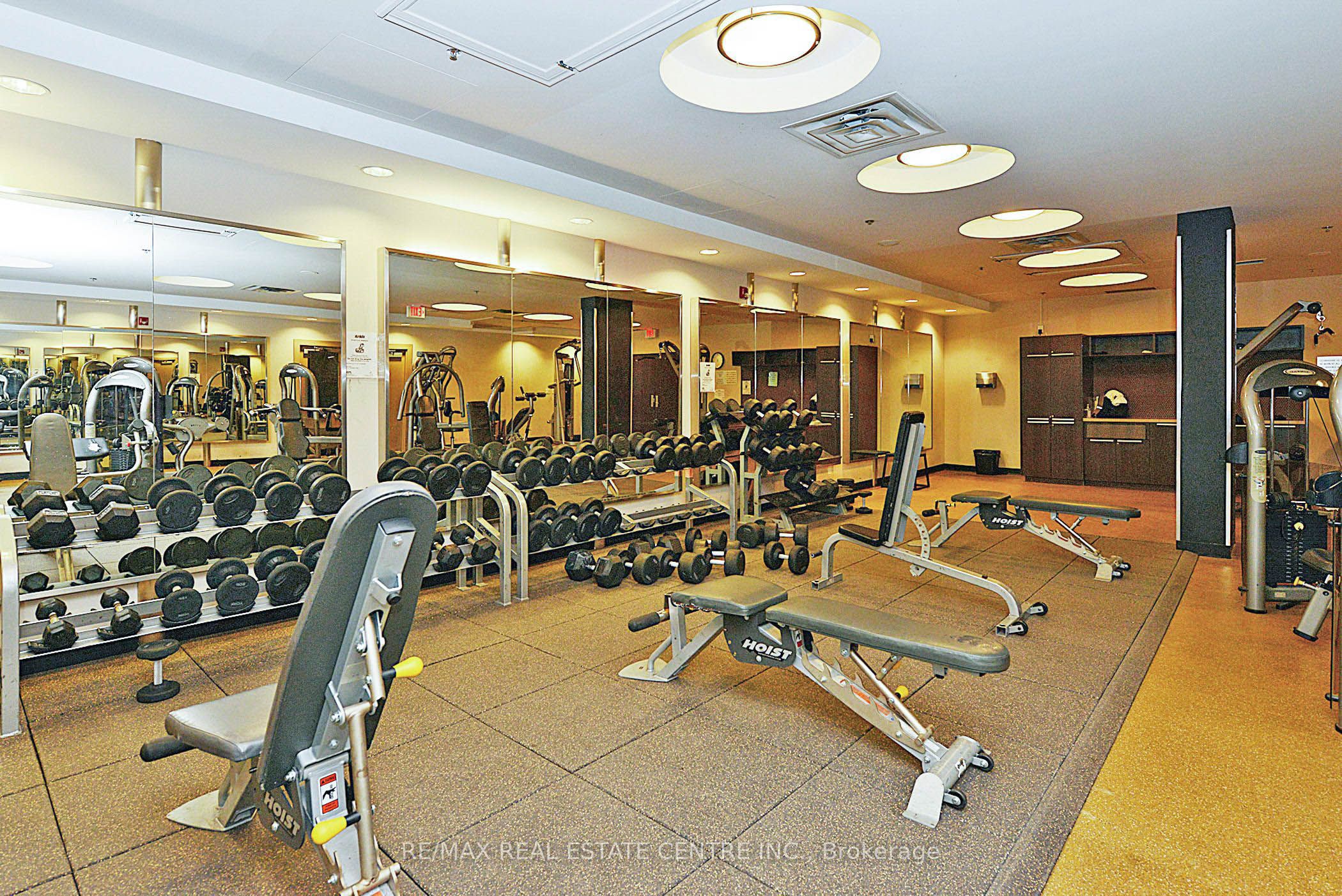 90 Absolute Avenue 2605 Property Photo 25