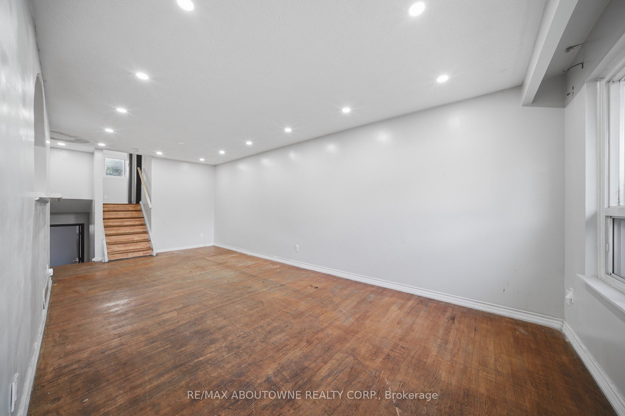 34 Seaborn Road Property Photo 2
