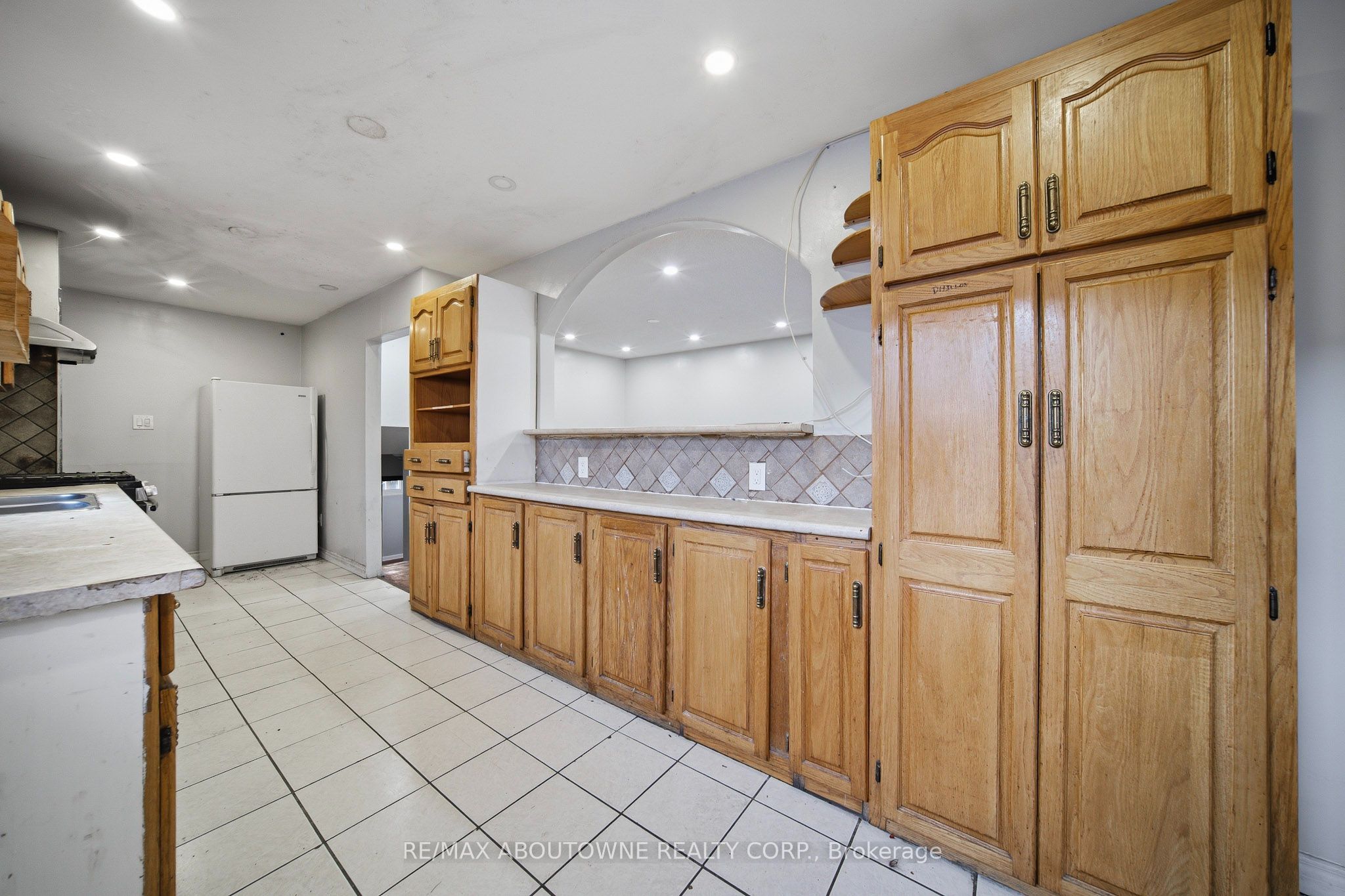 34 Seaborn Road Property Photo 8