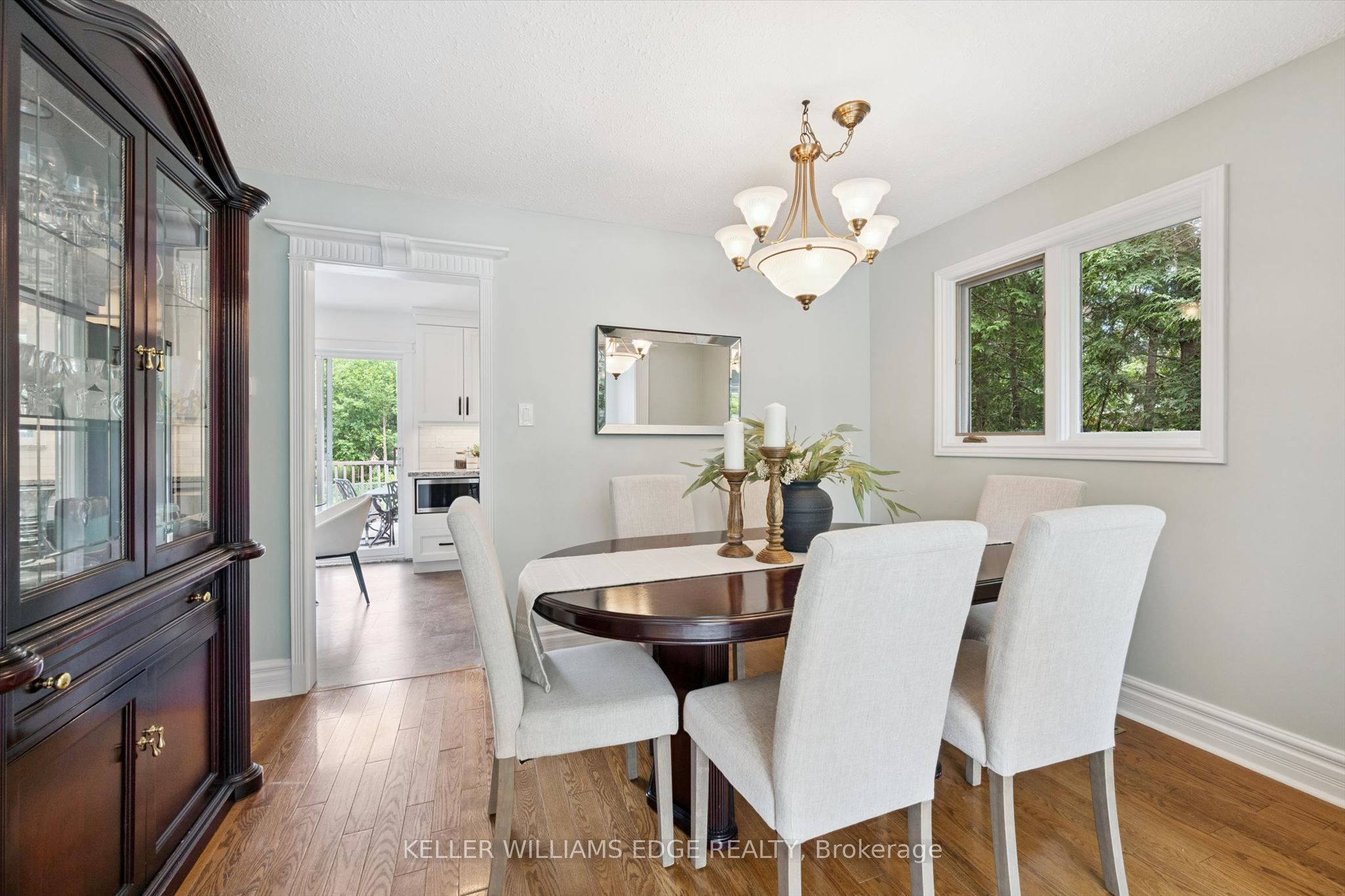 495 Tipperton Crescent Property Photo 13