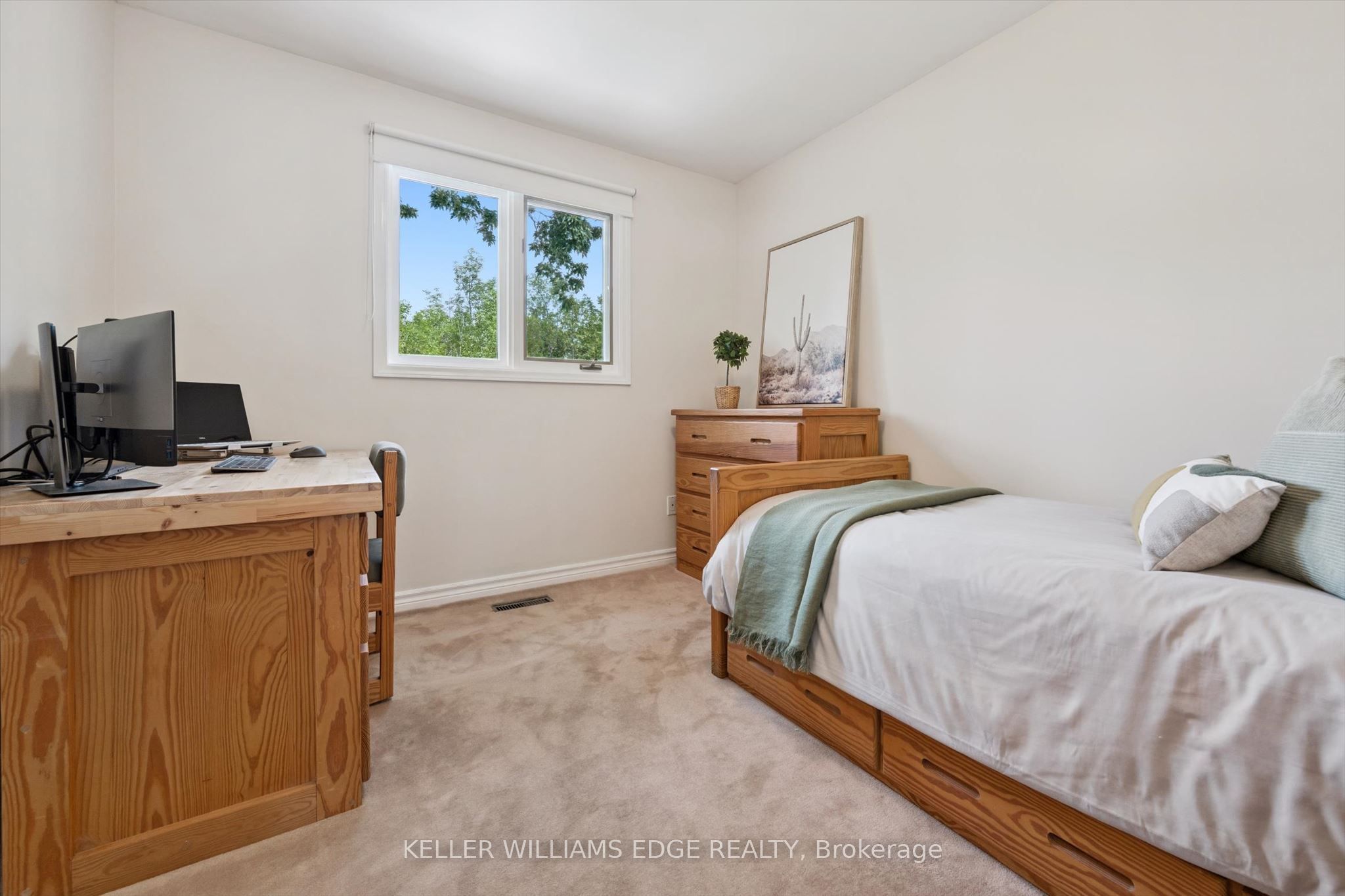 495 Tipperton Crescent Property Photo 25
