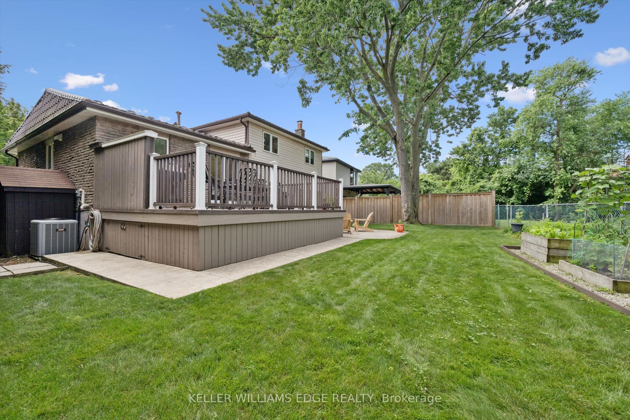 495 Tipperton Crescent Property Photo 37