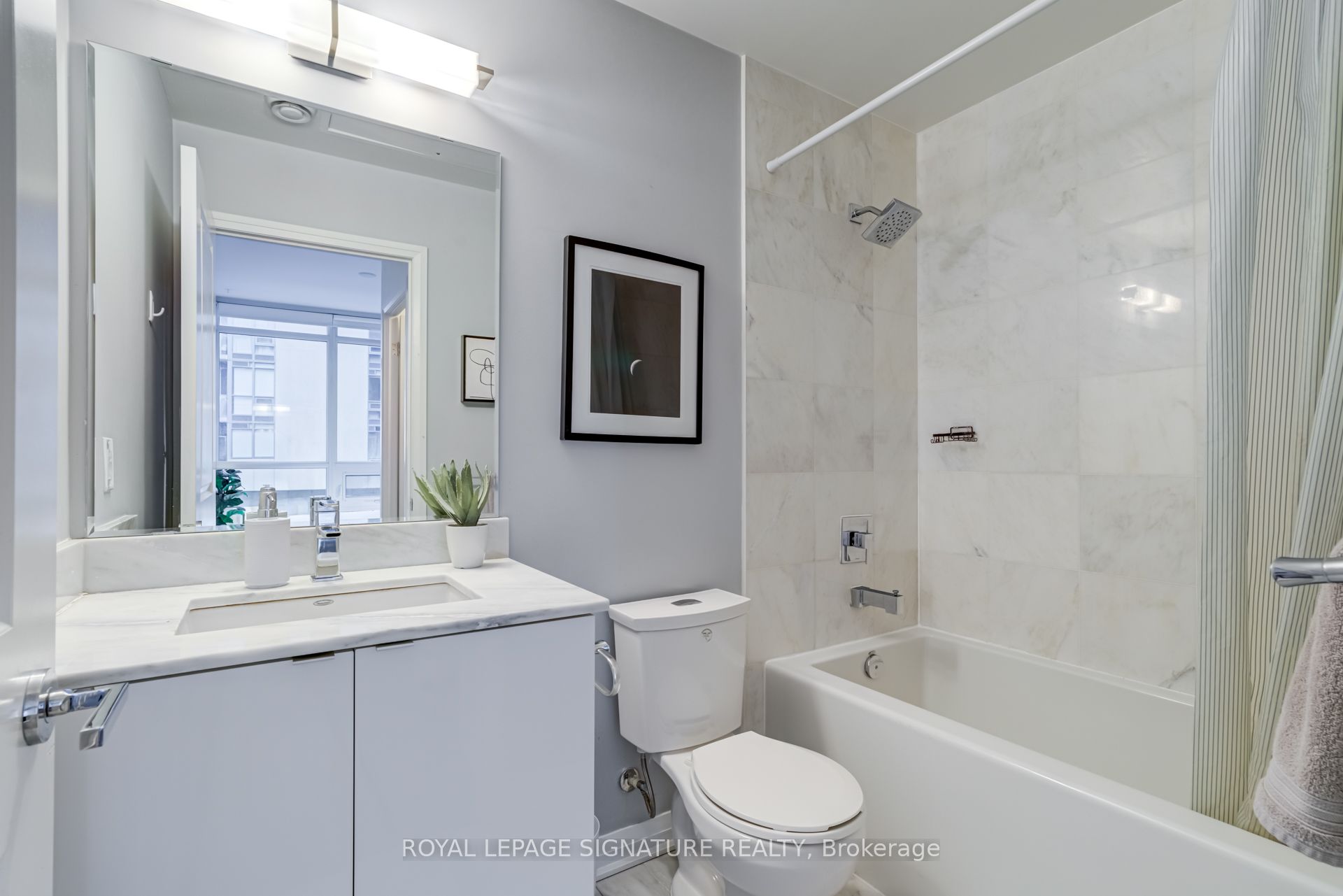60 Annie Craig Drive B415 Property Photo 10