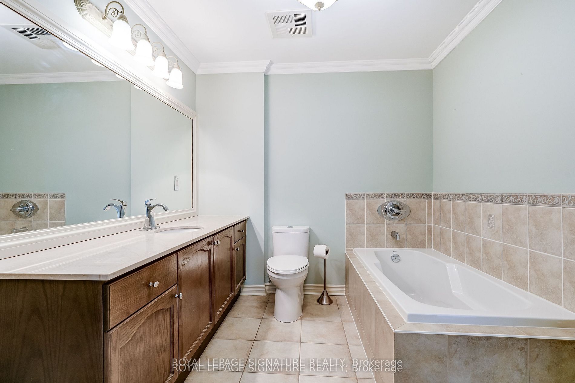 483 Faith Drive 301 Property Photo 31